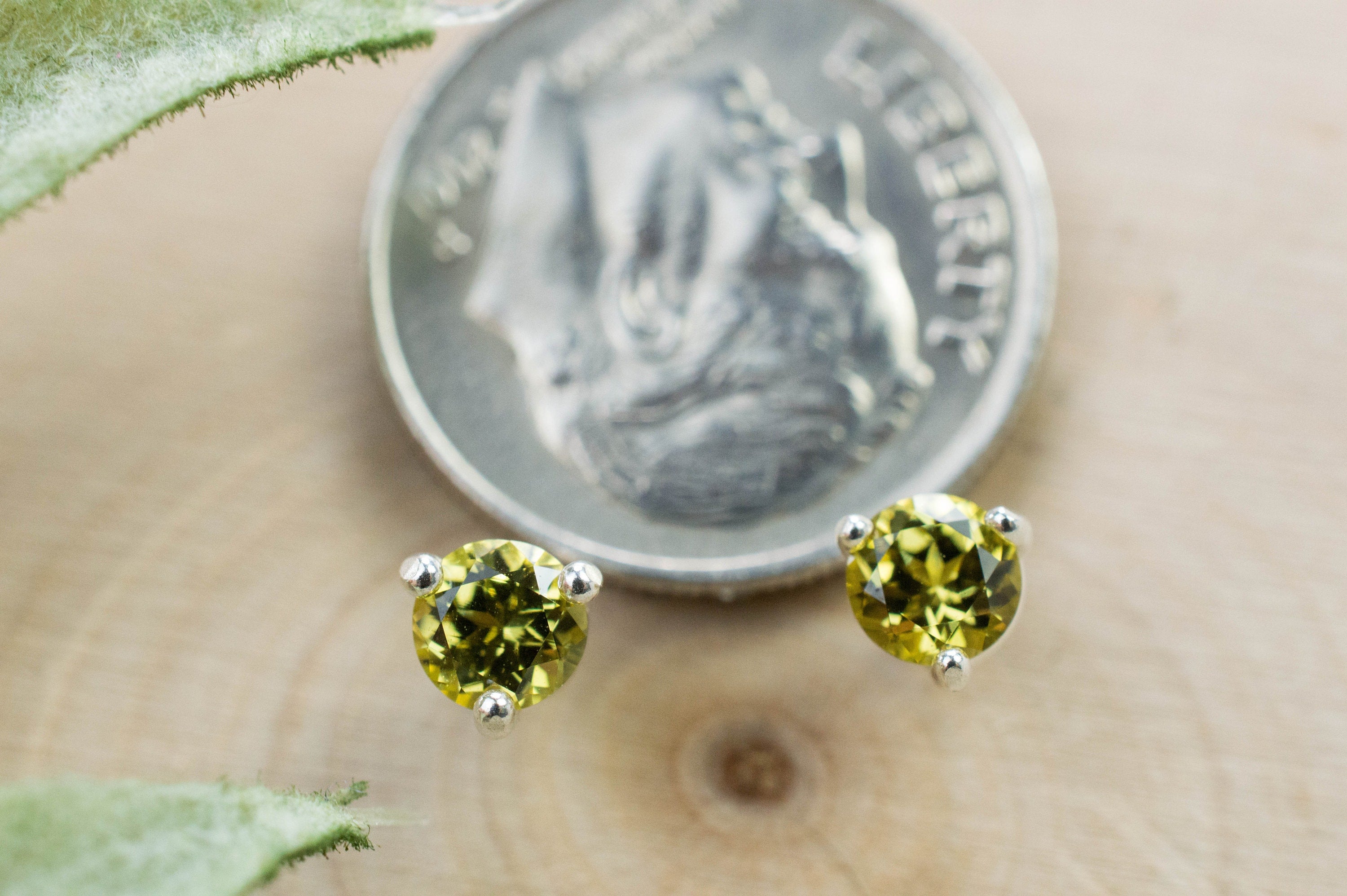 Mali Garnet Earrings; Genuine Untreated Mali Garnet; 0.600cts