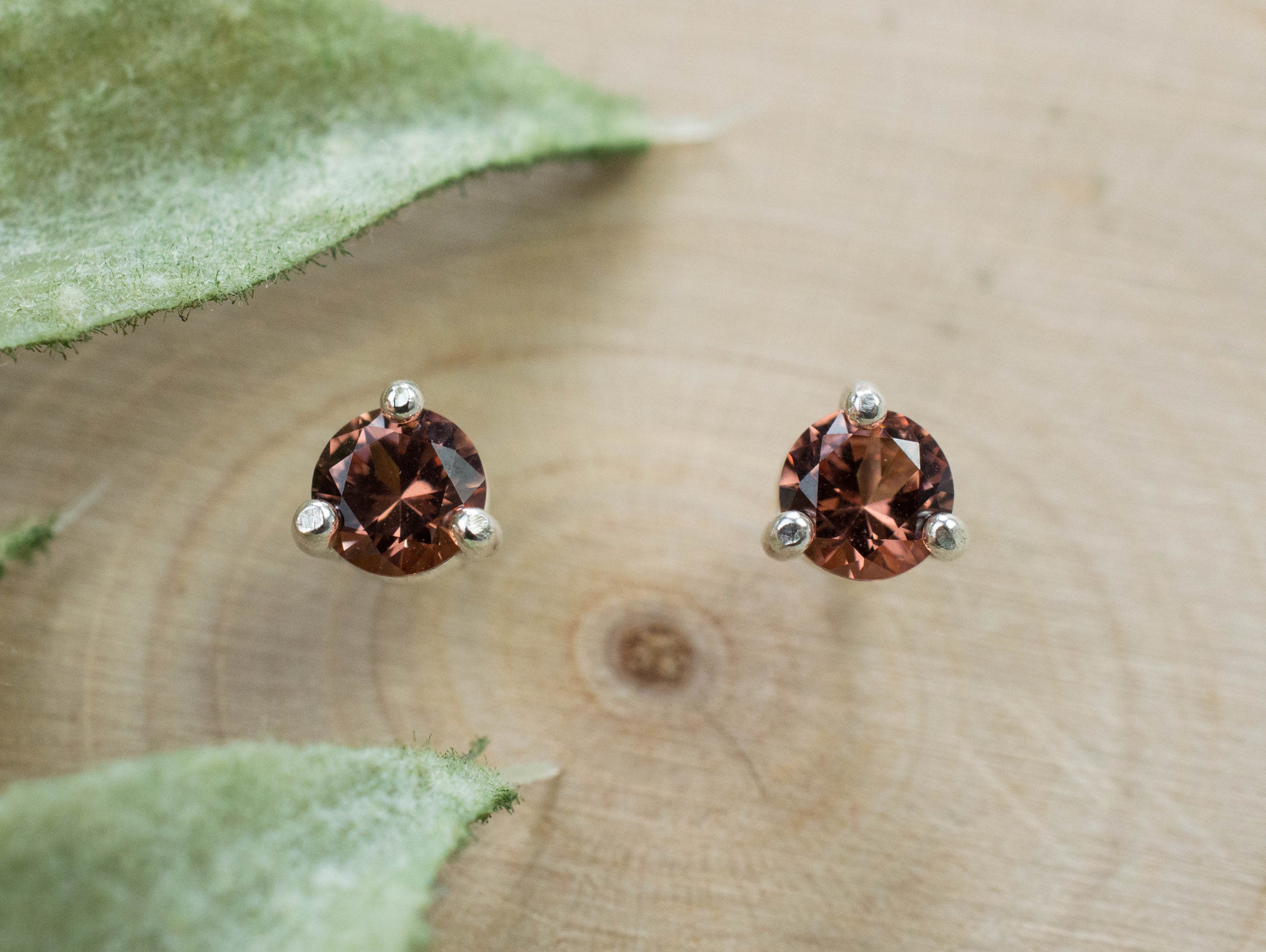 Cinnamon Garnet Earrings; Natural Untreated Tanzania Garnet; 0535cts