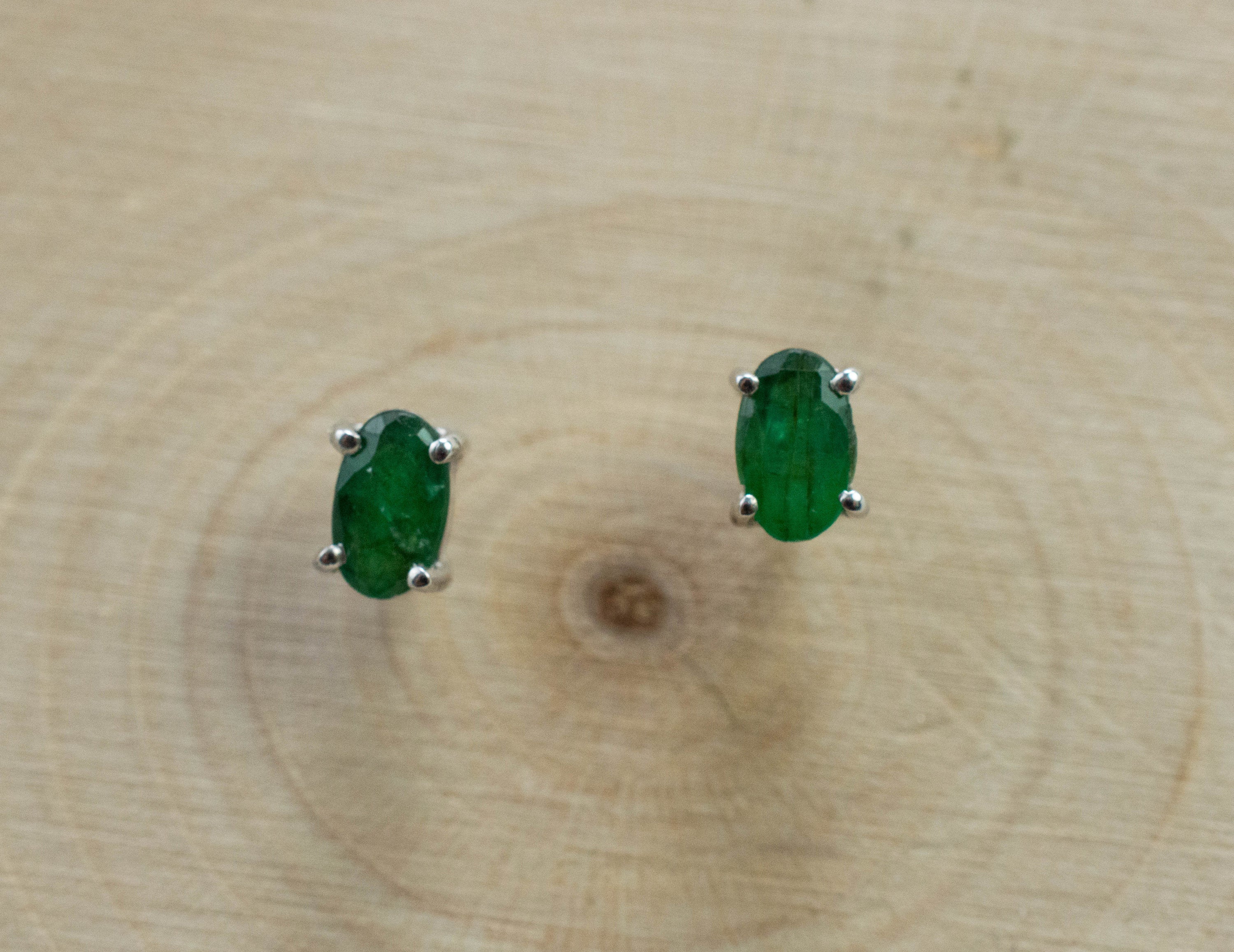 Emerald Earrings; Natural Brazil Emerald; 0.46cts