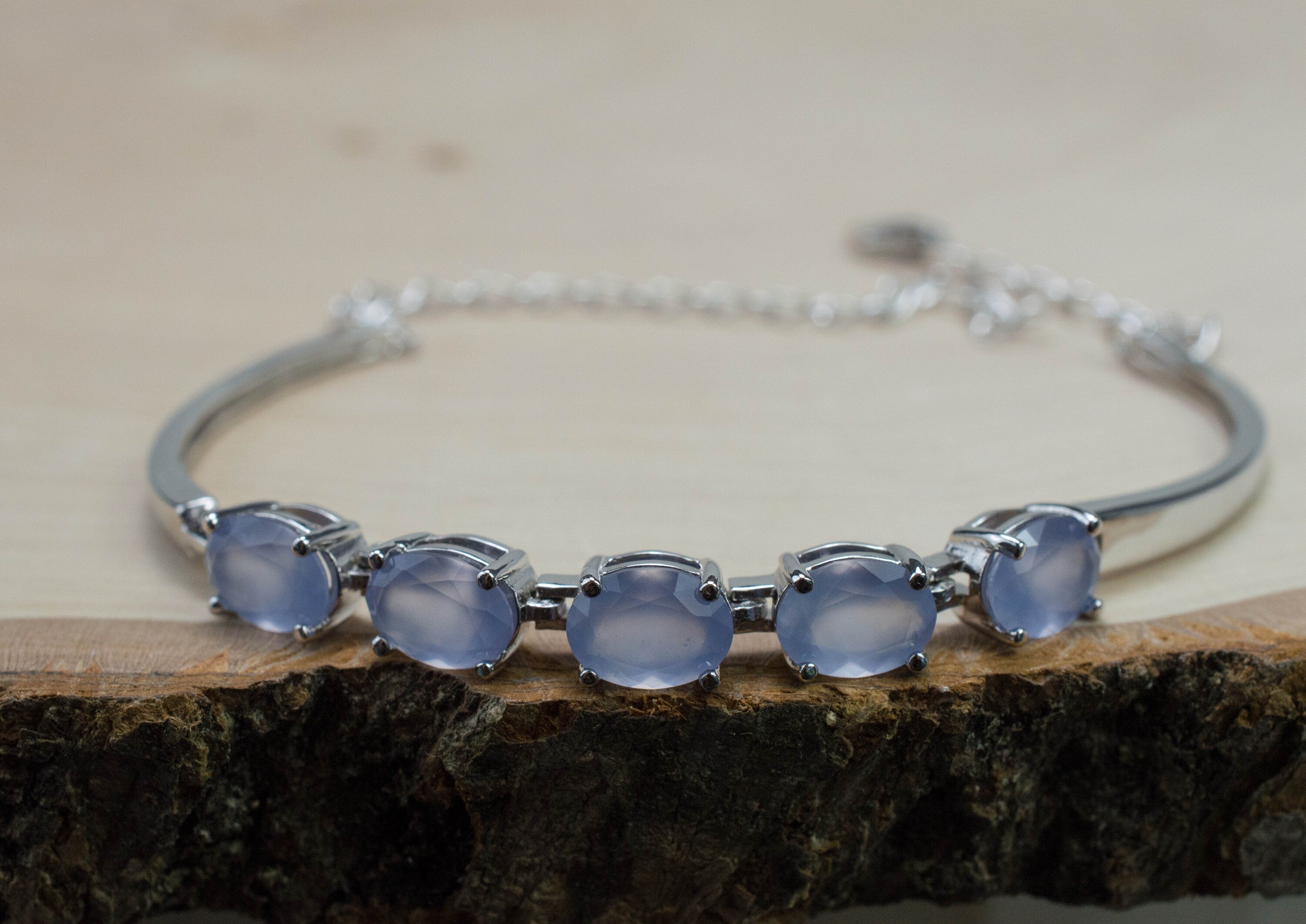 Blue Agate Bracelet; Genuine Untreated Namibia Agate; 5.020cts