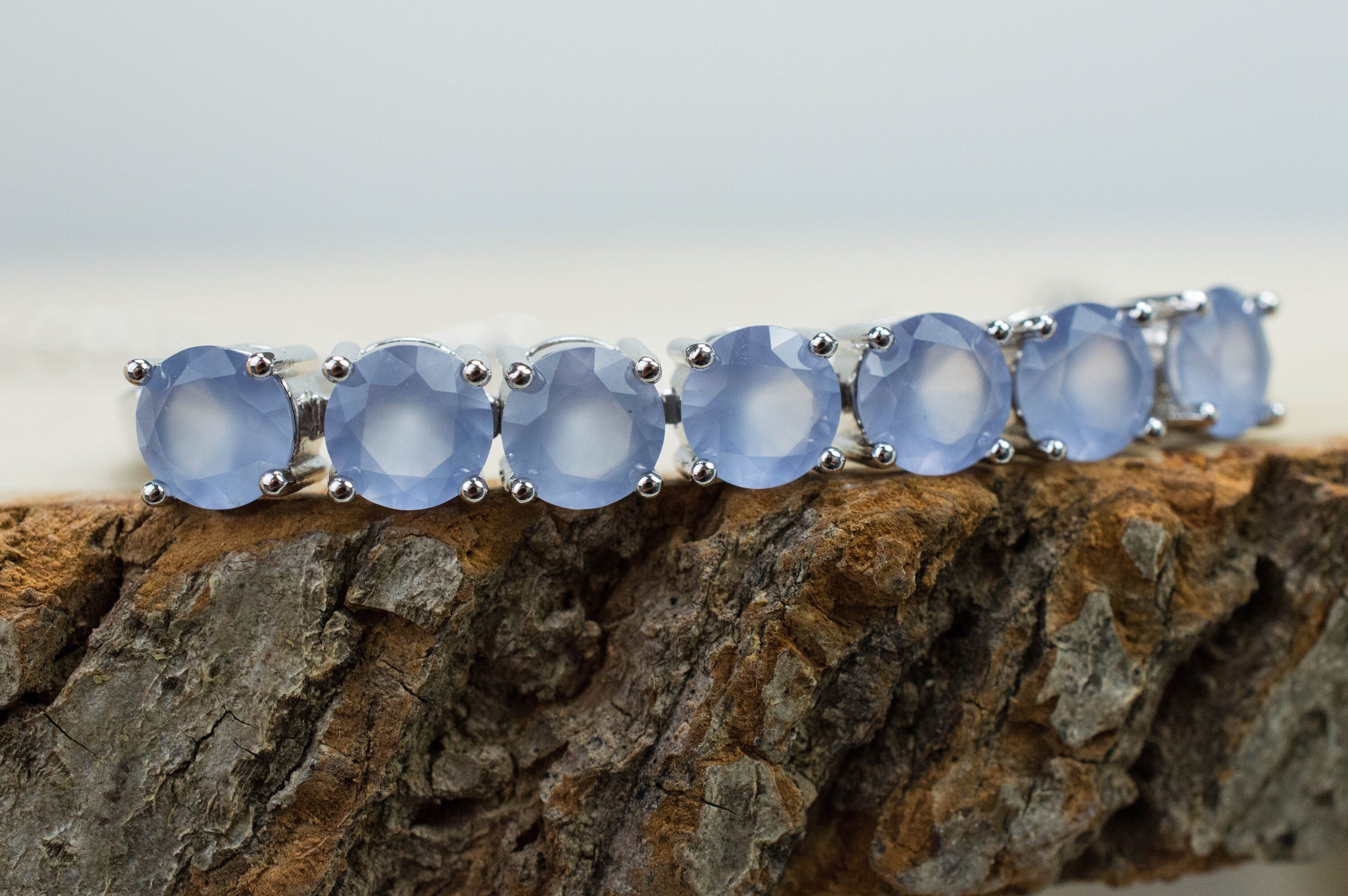 Blue Agate Bracelet; Genuine Untreated Namibia Agate; 4.510cts