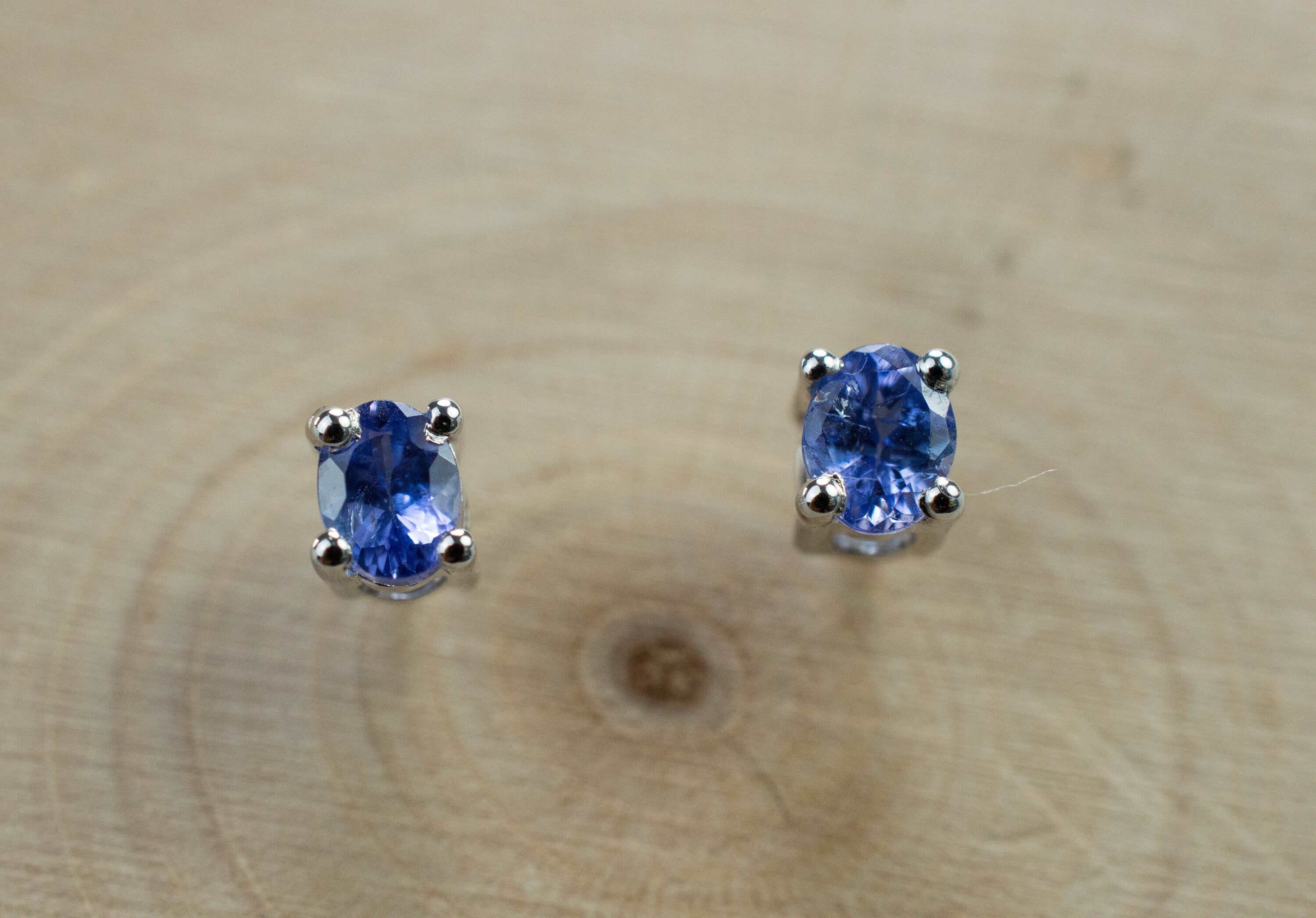 Tanzanite Earrings; Natural Tanzania Tanzanite; 0.270cts