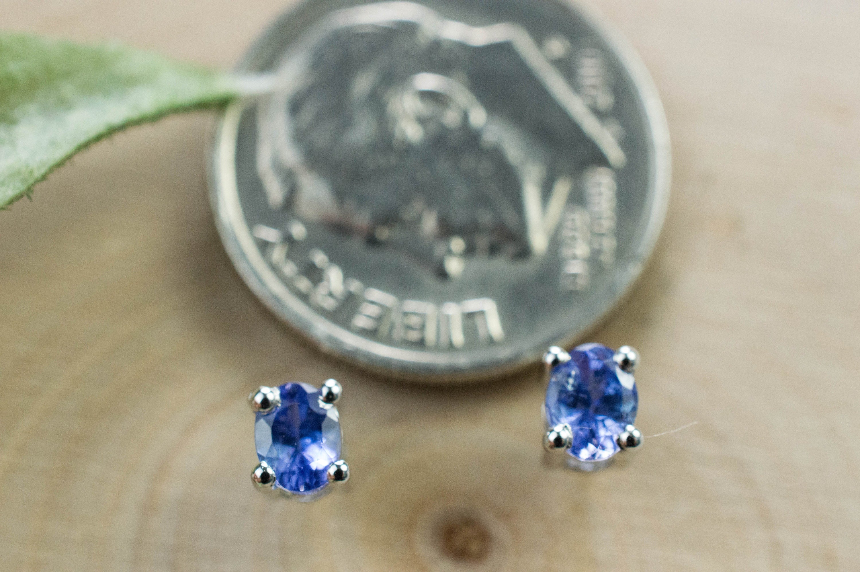 Tanzanite Earrings; Natural Tanzania Tanzanite; 0.270cts