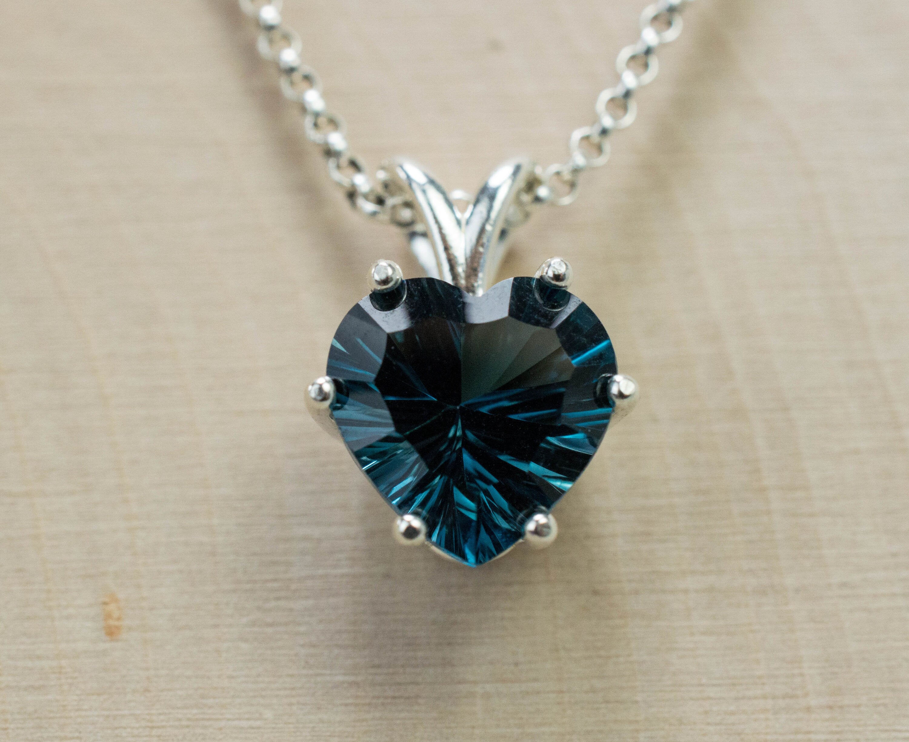 London Blue Topaz Pendant; Genuine Brazil Topaz; 3.645cts