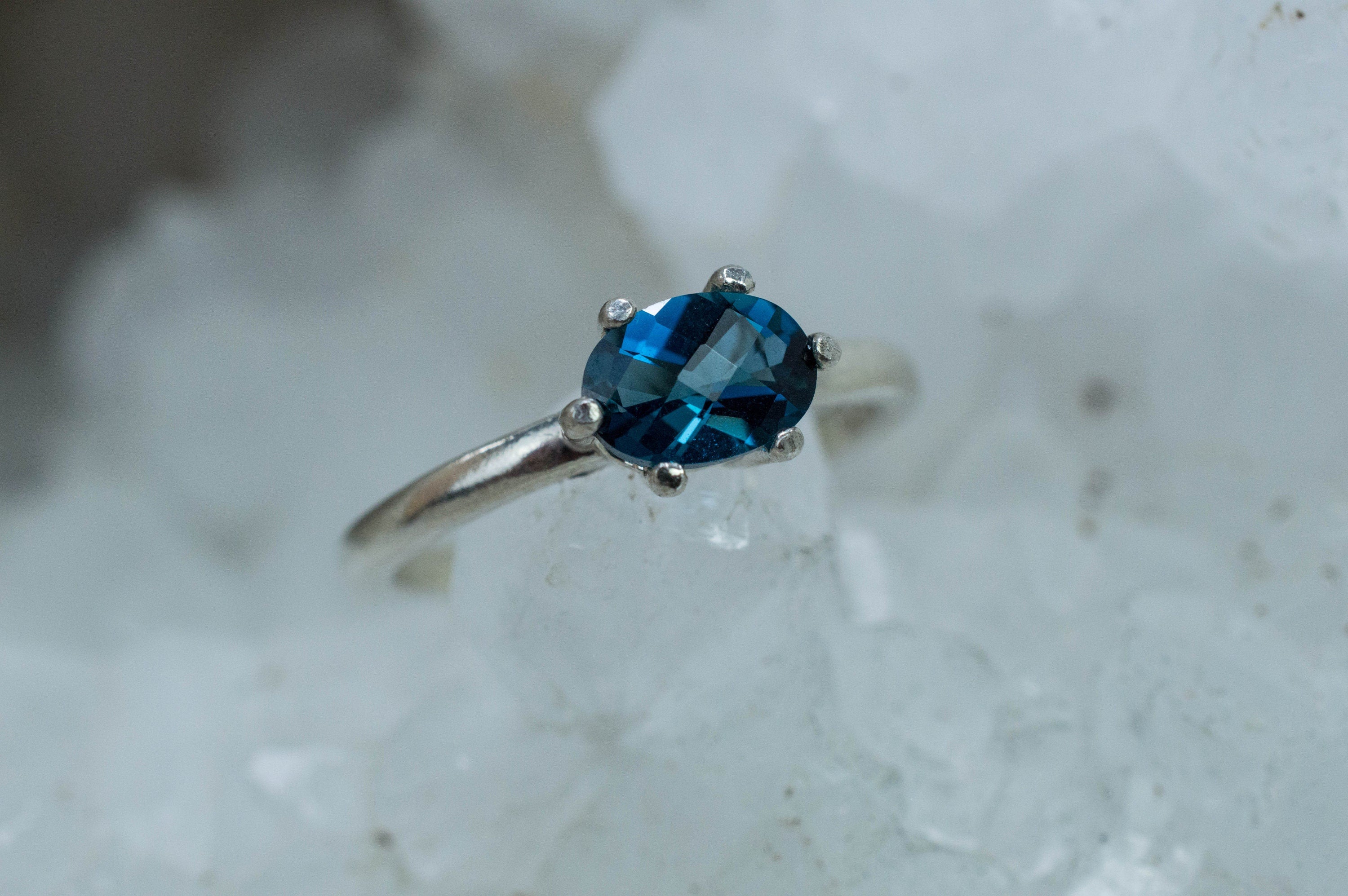 London Blue Topaz Ring, Genuine Brazil Topaz; 0.935cts