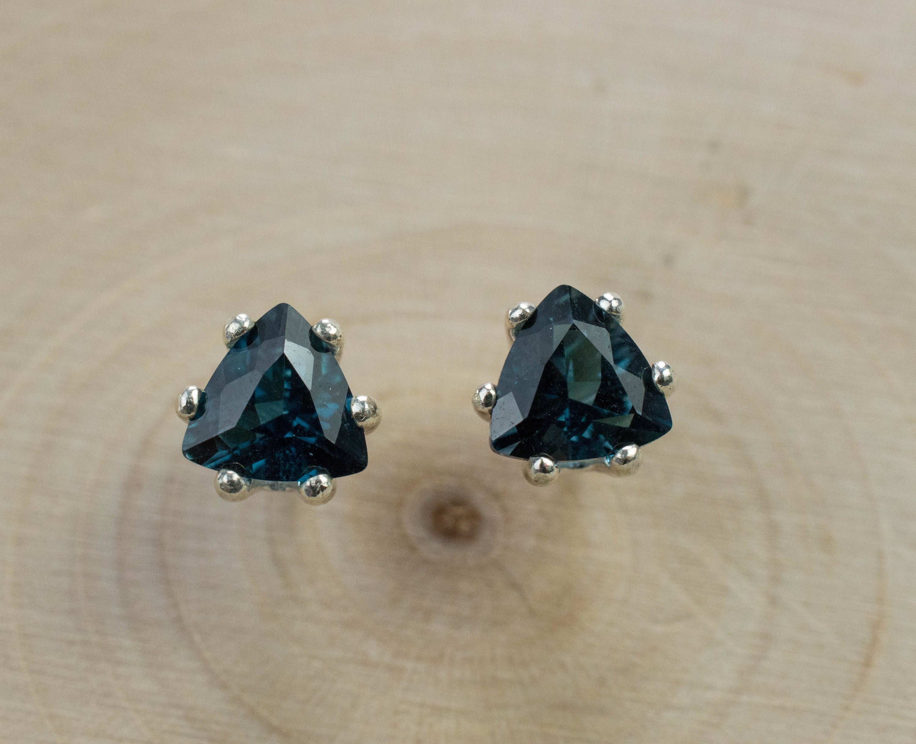 London Blue Topaz Earrings; Genuine Brazilian Topaz; 1.620cts