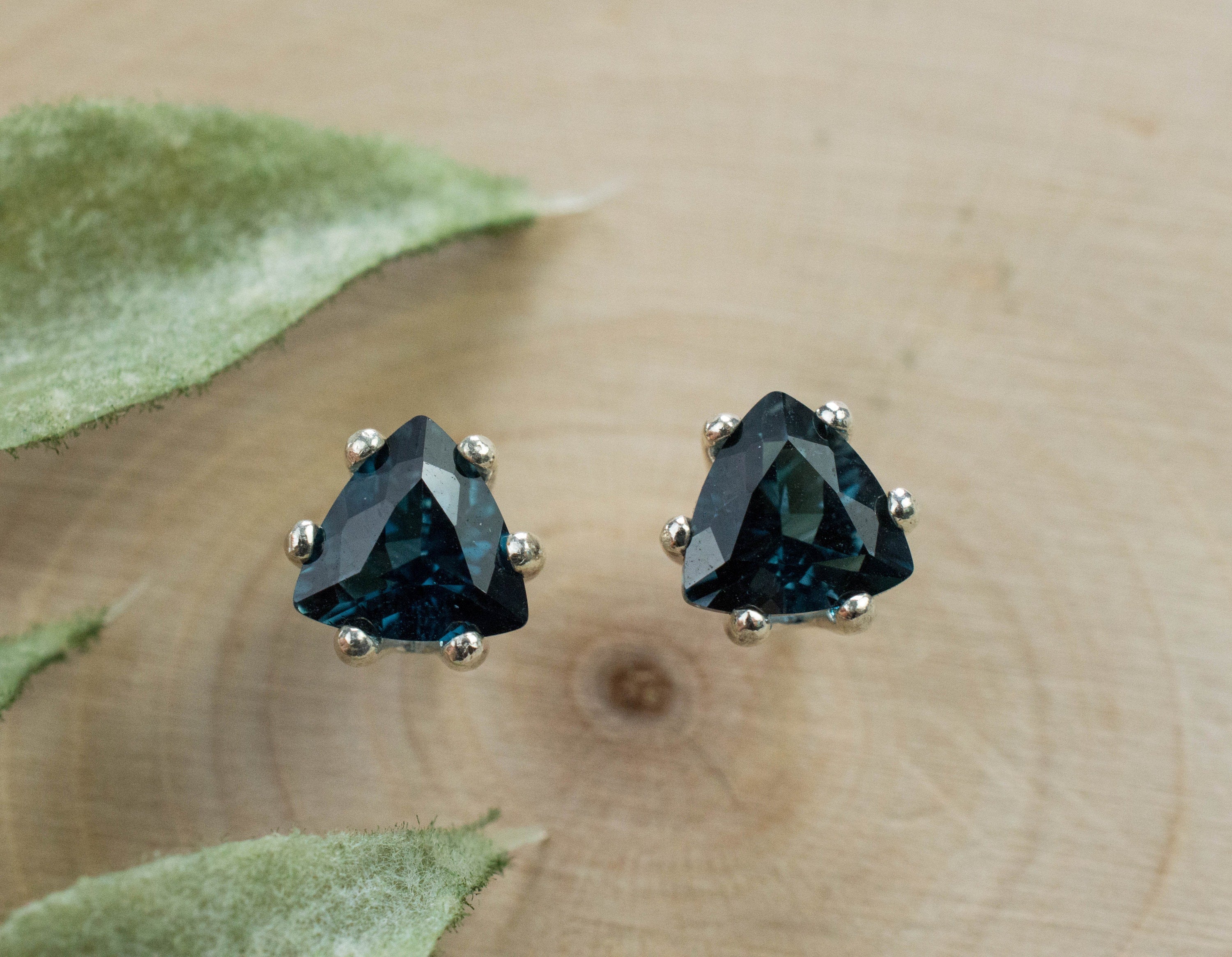 London Blue Topaz Earrings; Genuine Brazilian Topaz; 1.620cts