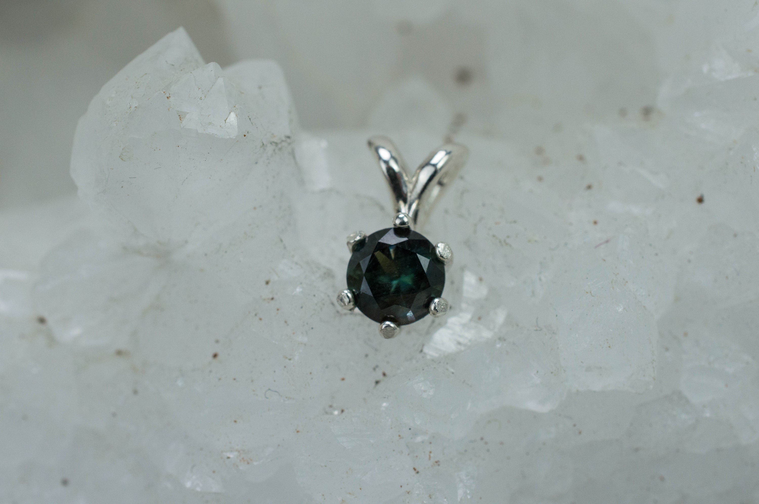 Teal Sapphire Pendant; Genuine Untreated Tanzania Sapphire; 0.685cts