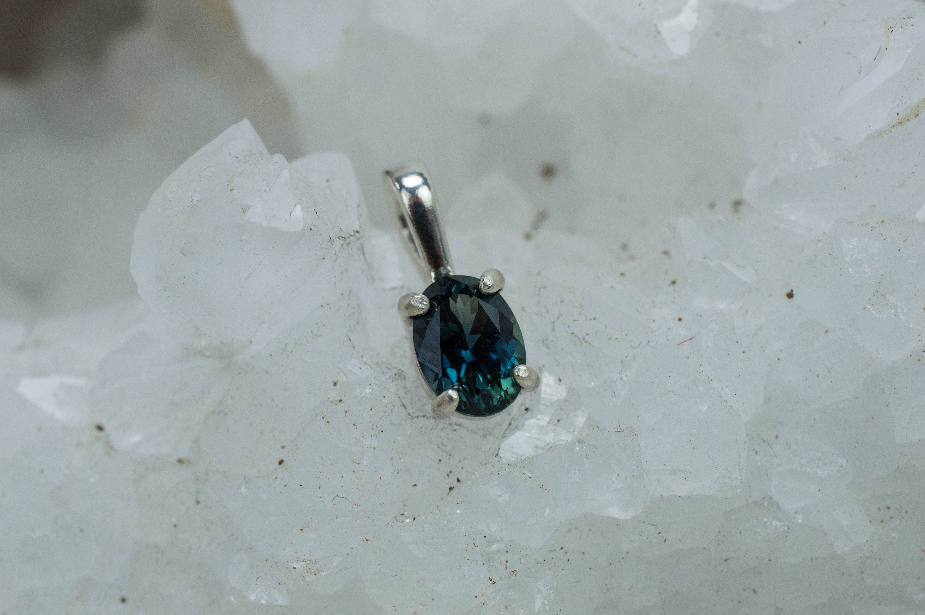 Teal Sapphire Pendant; Genuine Untreated Tanzania Parti Sapphire; 1.415cts