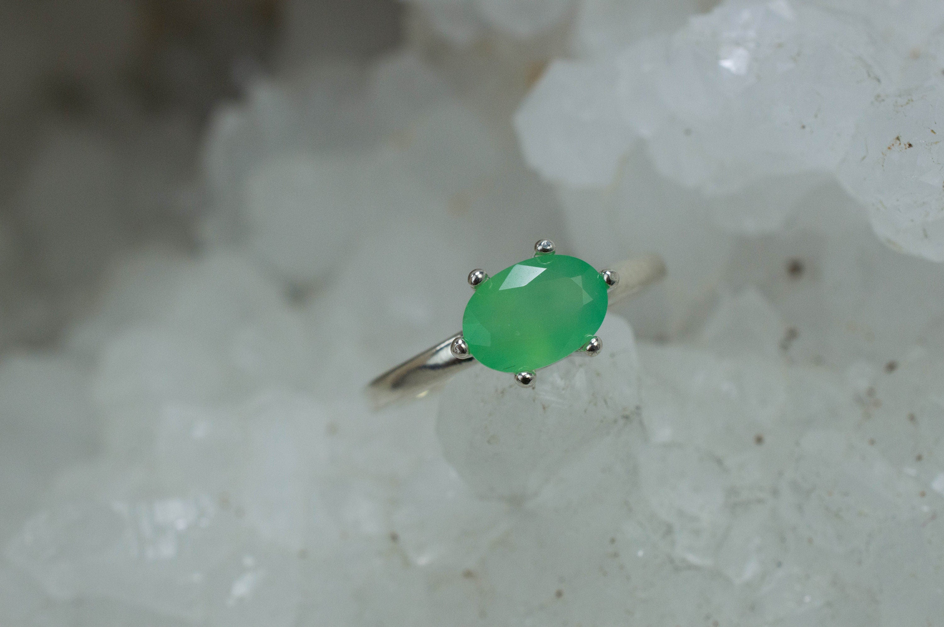 Chrysoprase Ring, Natural Untreated Australian Chrysoprase; 1.000cts