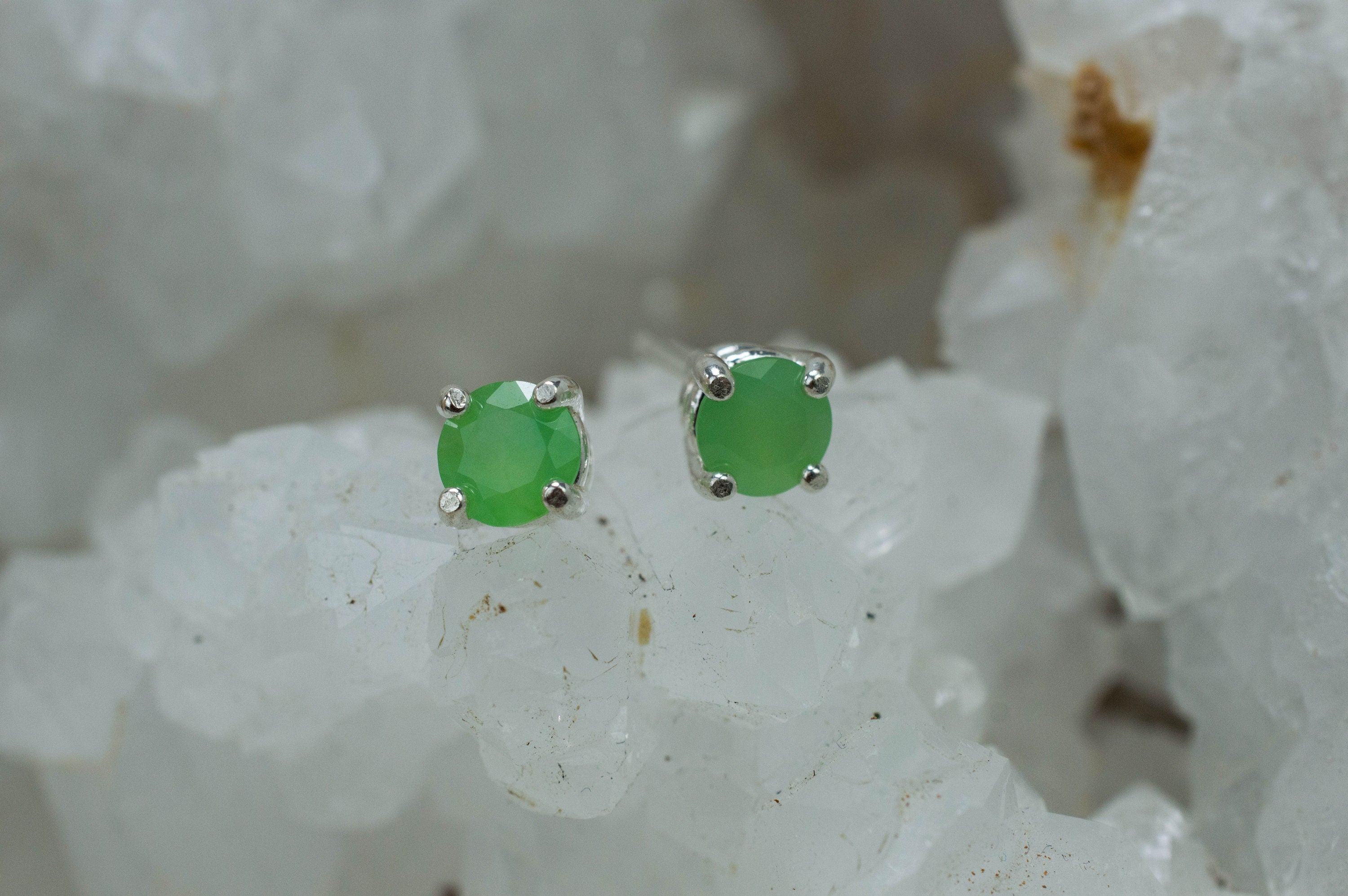 Chrysoprase Earrings, Natural Untreated Australian Chrysoprase; 0.755cts