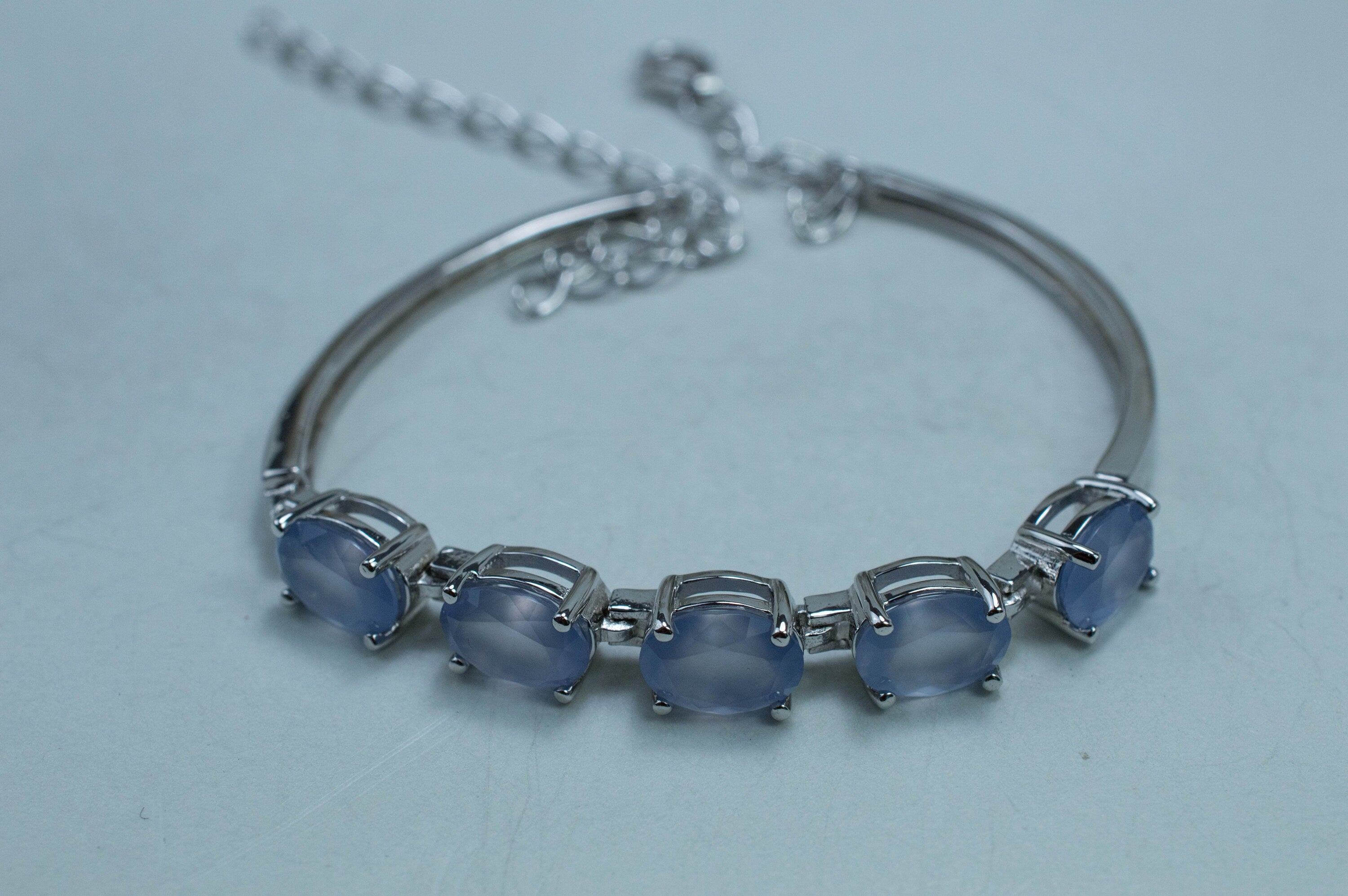 Blue Agate Bracelet; Genuine Untreated Namibia Agate; 5.020cts