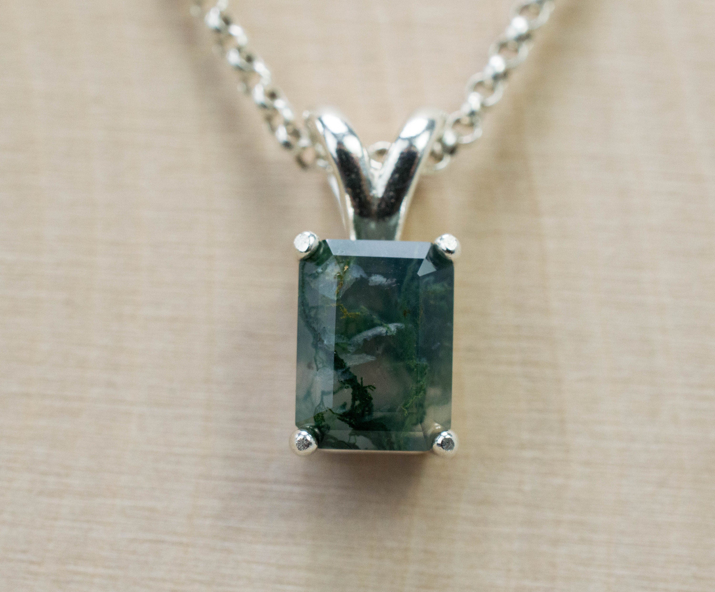 Green Moss Agate Pendant, Genuine Untreated India Moss Agate; 1.550cts