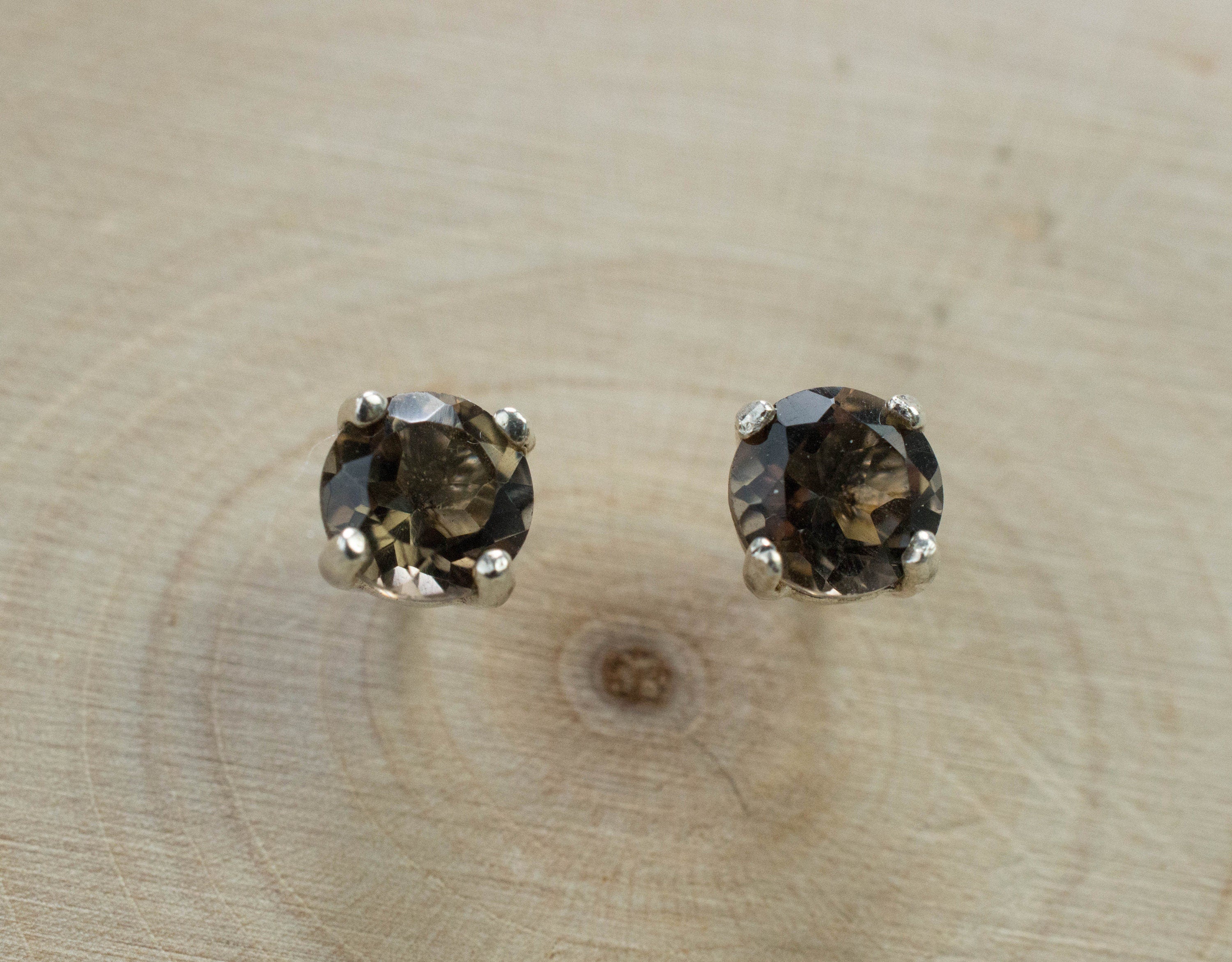 Smoky Quartz Earrings; Natural Untreated USA Quartz; 0.840cts