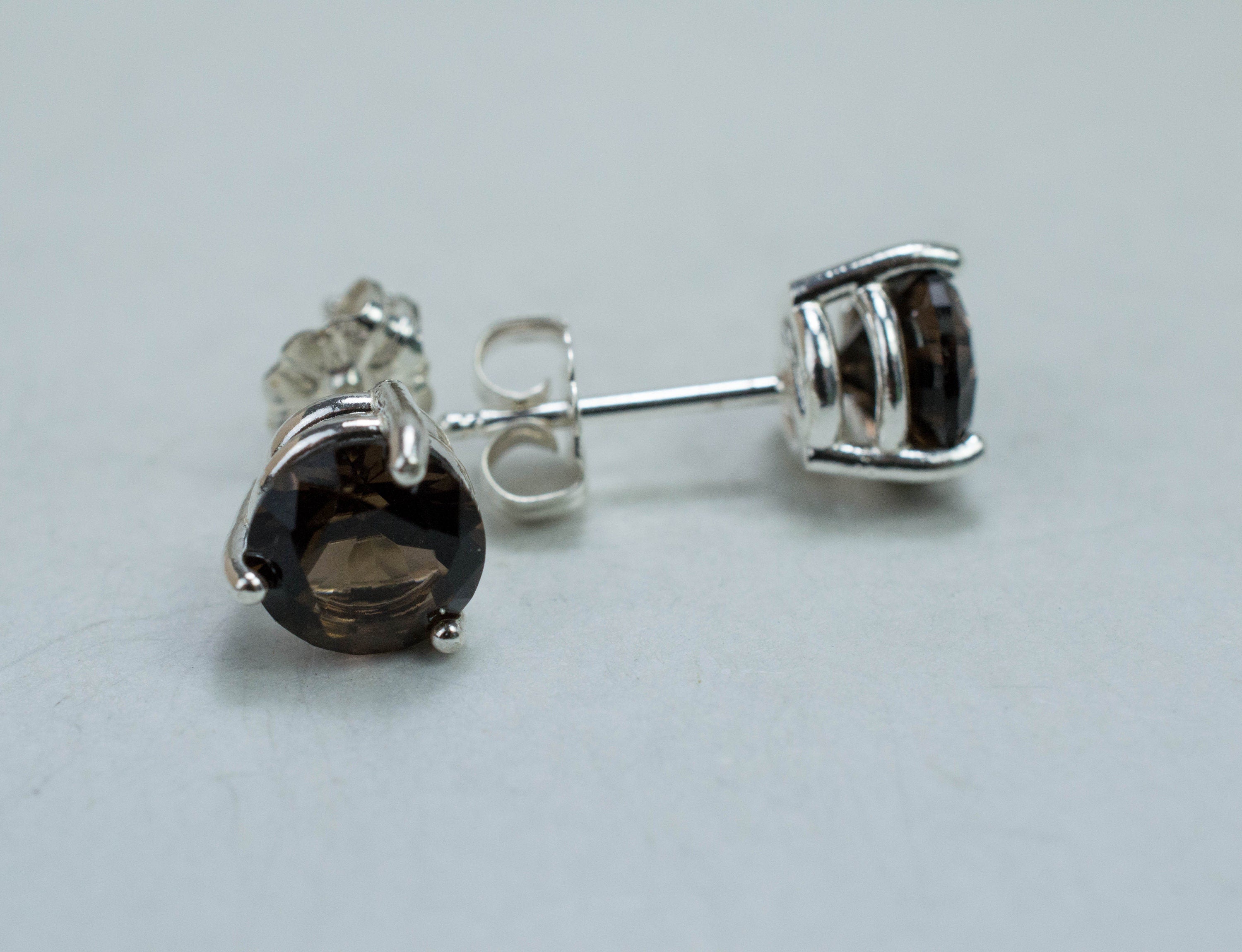 Smoky Quartz Earrings; Genuine Untreated USA Quartz; 2.260cts