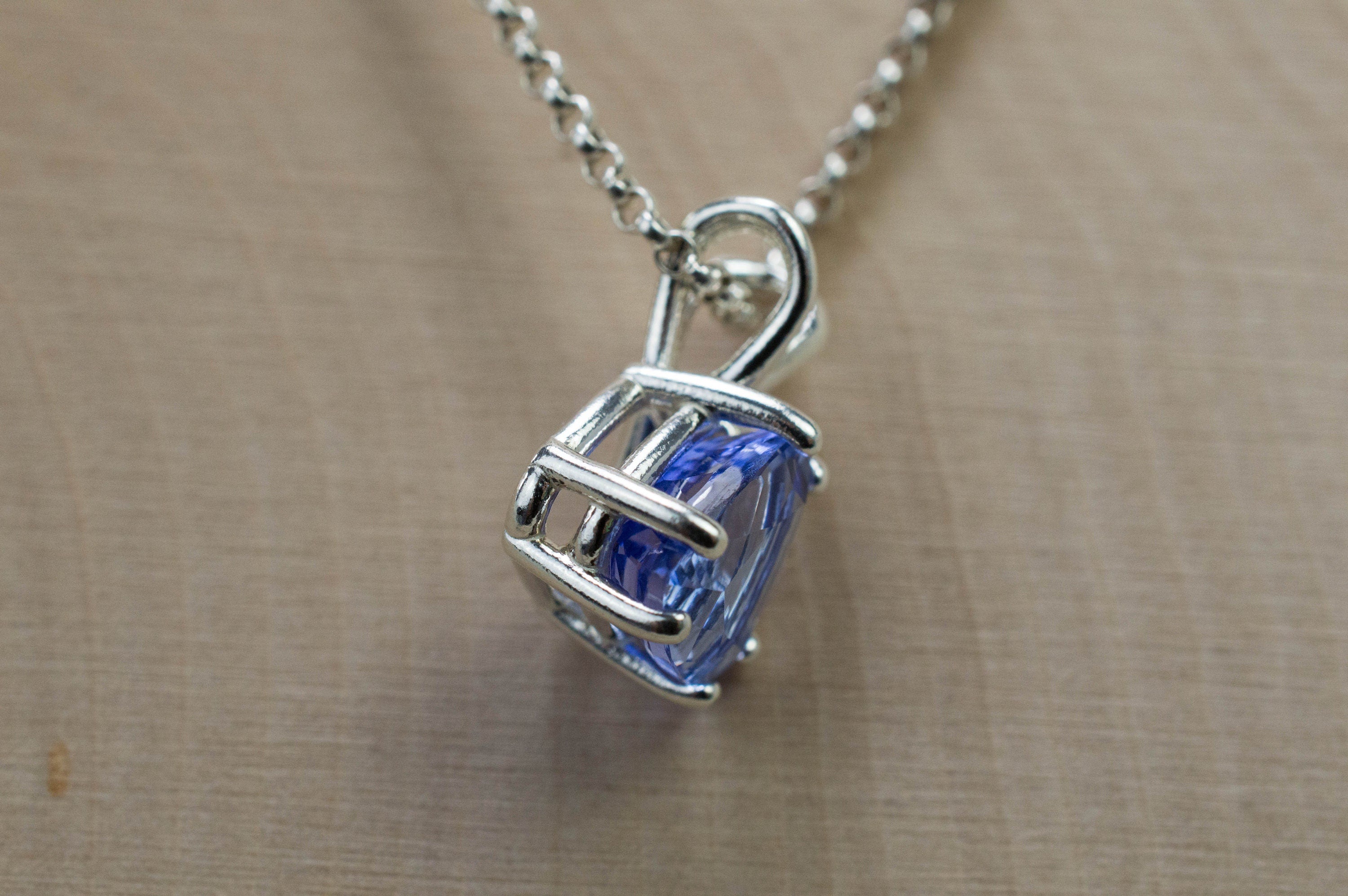 Tanzanite Pendant; Genuine Tanzania Tanzanite; 2.965cts