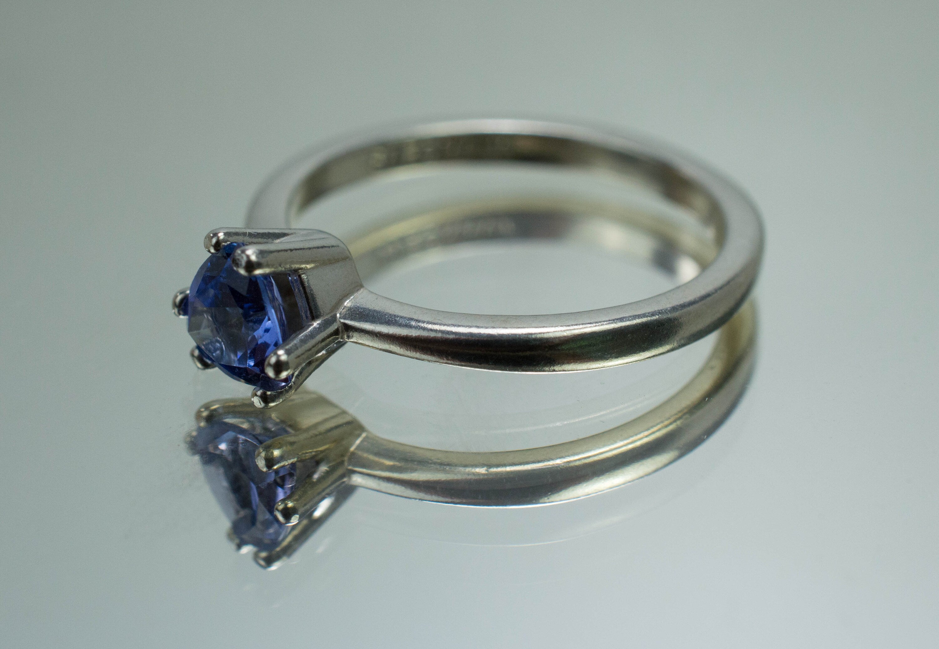 Tanzanite Ring; Genuine Untreated Tanzania Tanzanite; 0.550cts