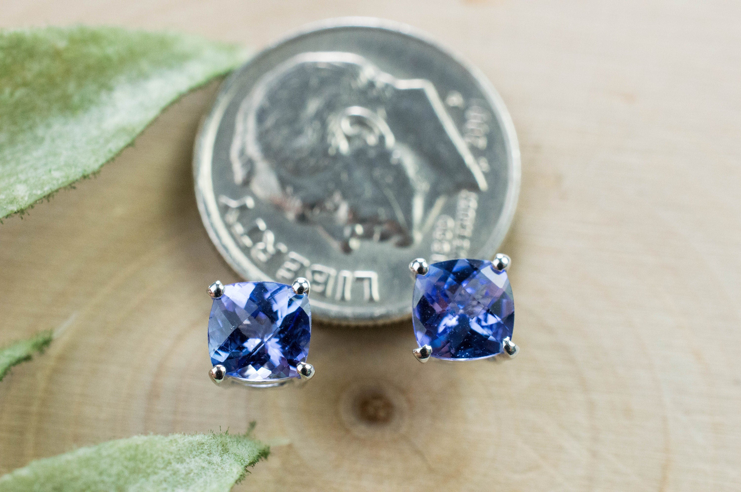 Tanzanite Earrings; Natural Tanzania Tanzanite; 1.220cts