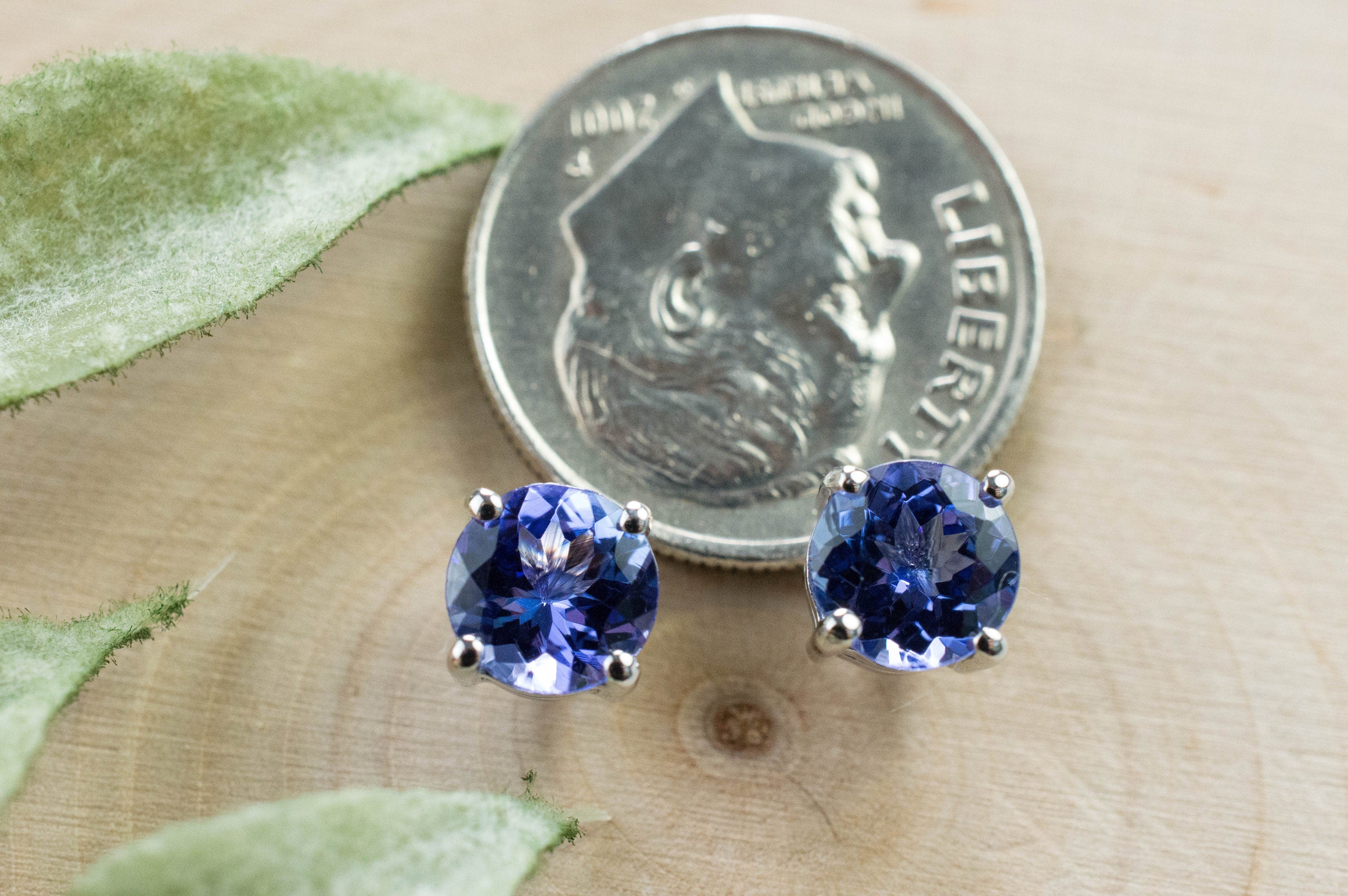 Tanzanite Earrings; Natural Tanzania Tanzanite; 1.770cts