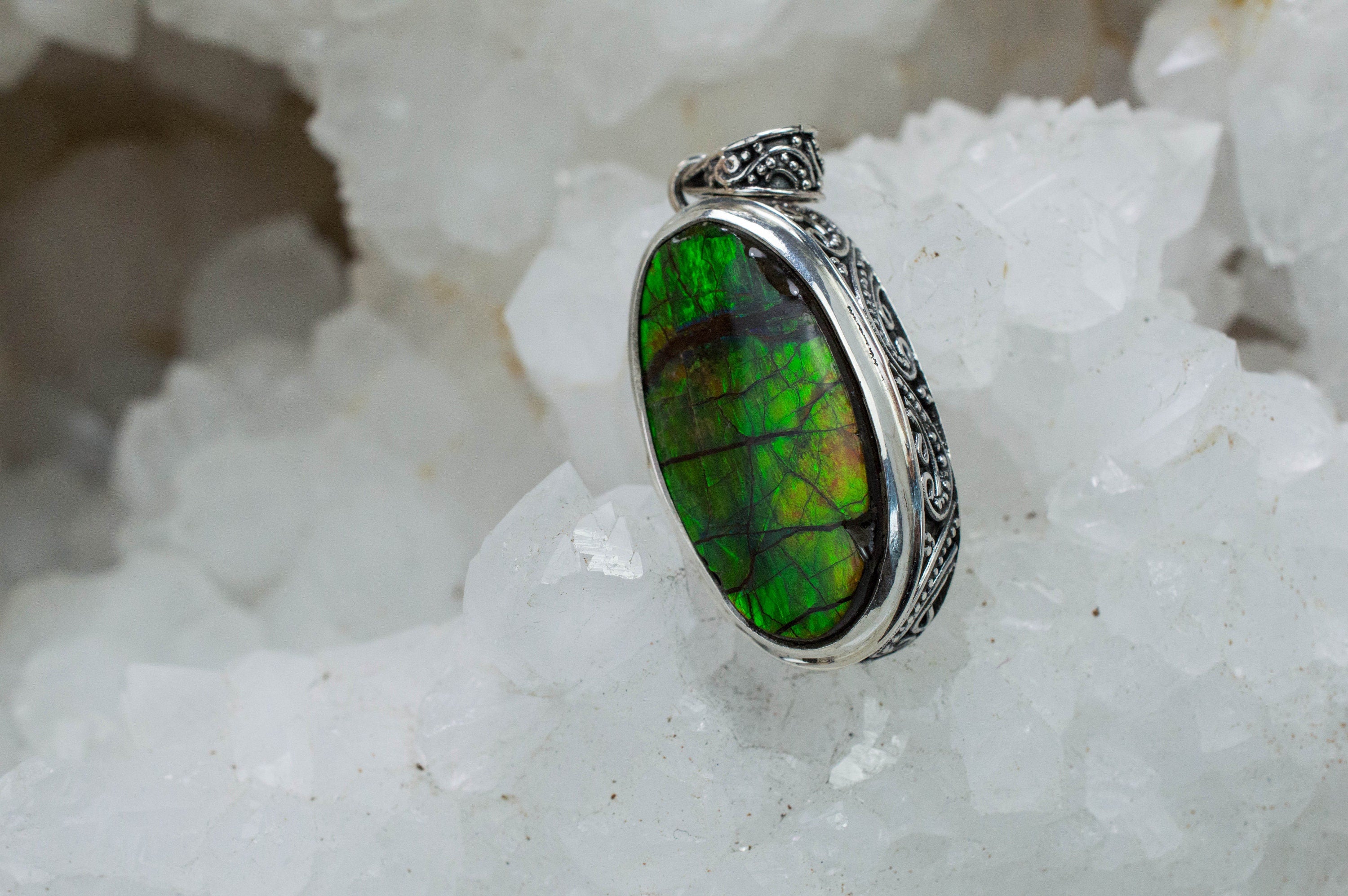 Ammolite Pendant; Natural Canada Ammolite; 25mm x 16mm