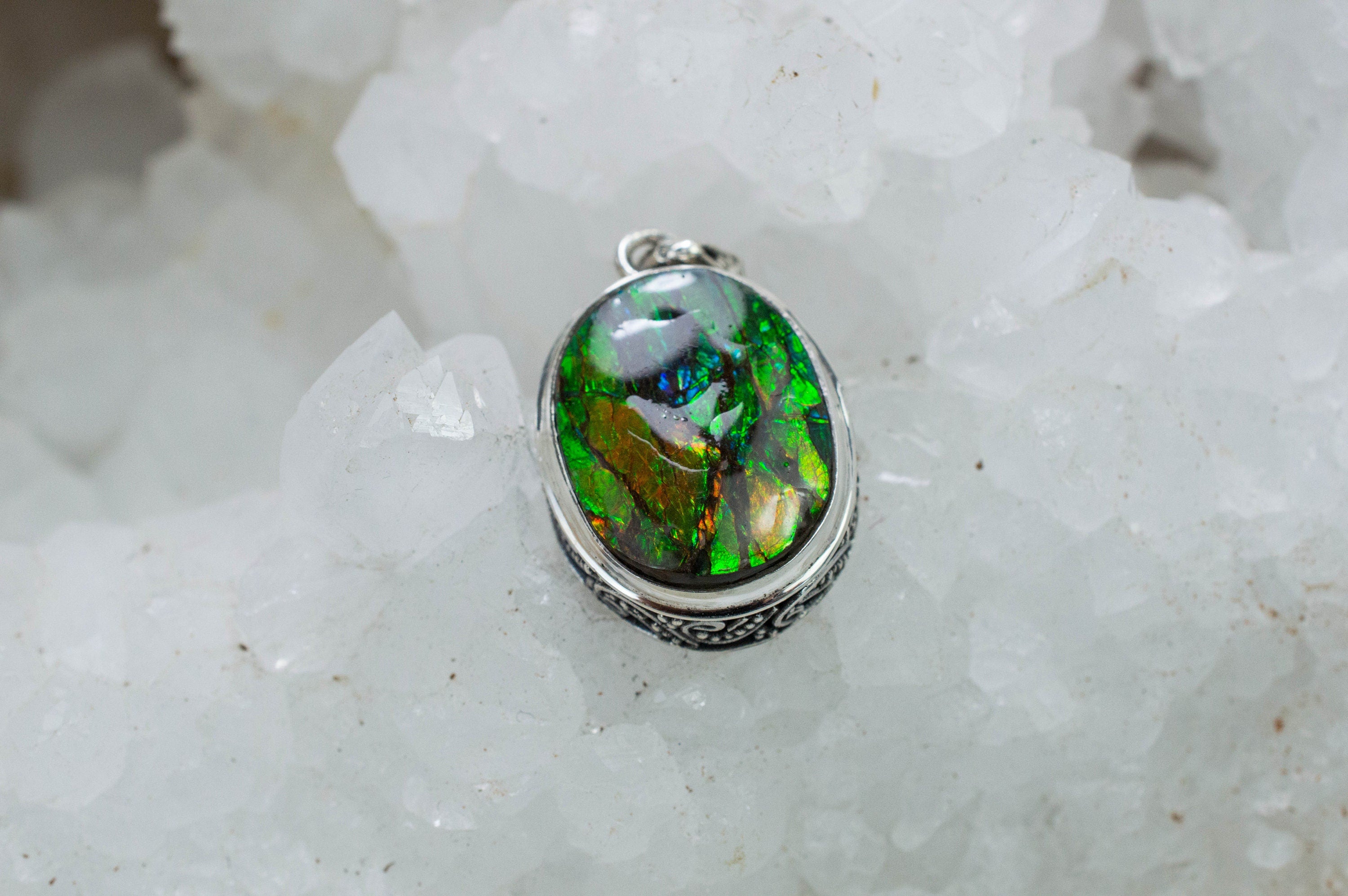 Ammolite Pendant; Natural Canada Ammolite; 19mm x 16mm