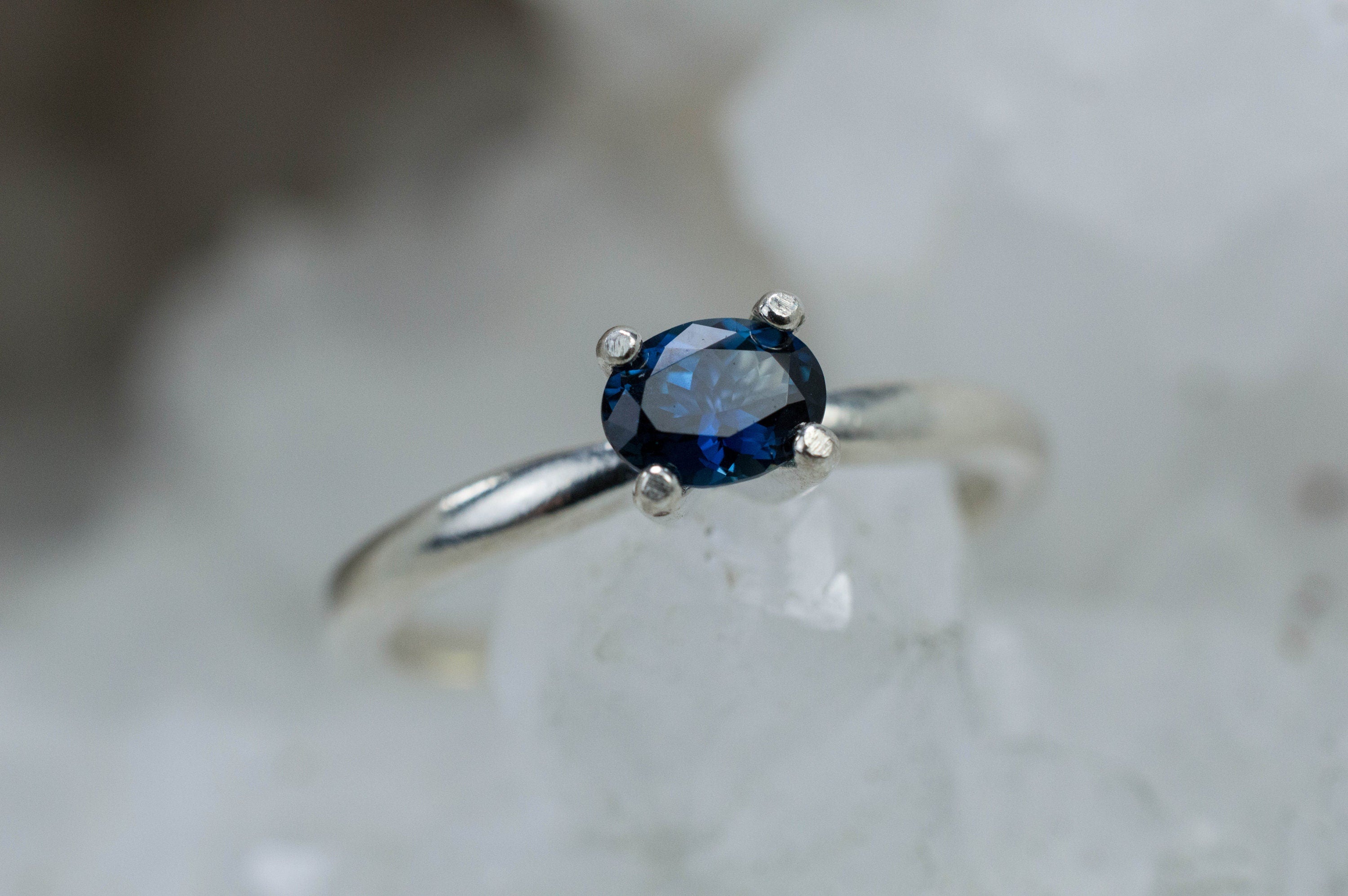 Blue Sapphire Ring, Genuine Untreated Tanzania Sapphire; 0.450cts