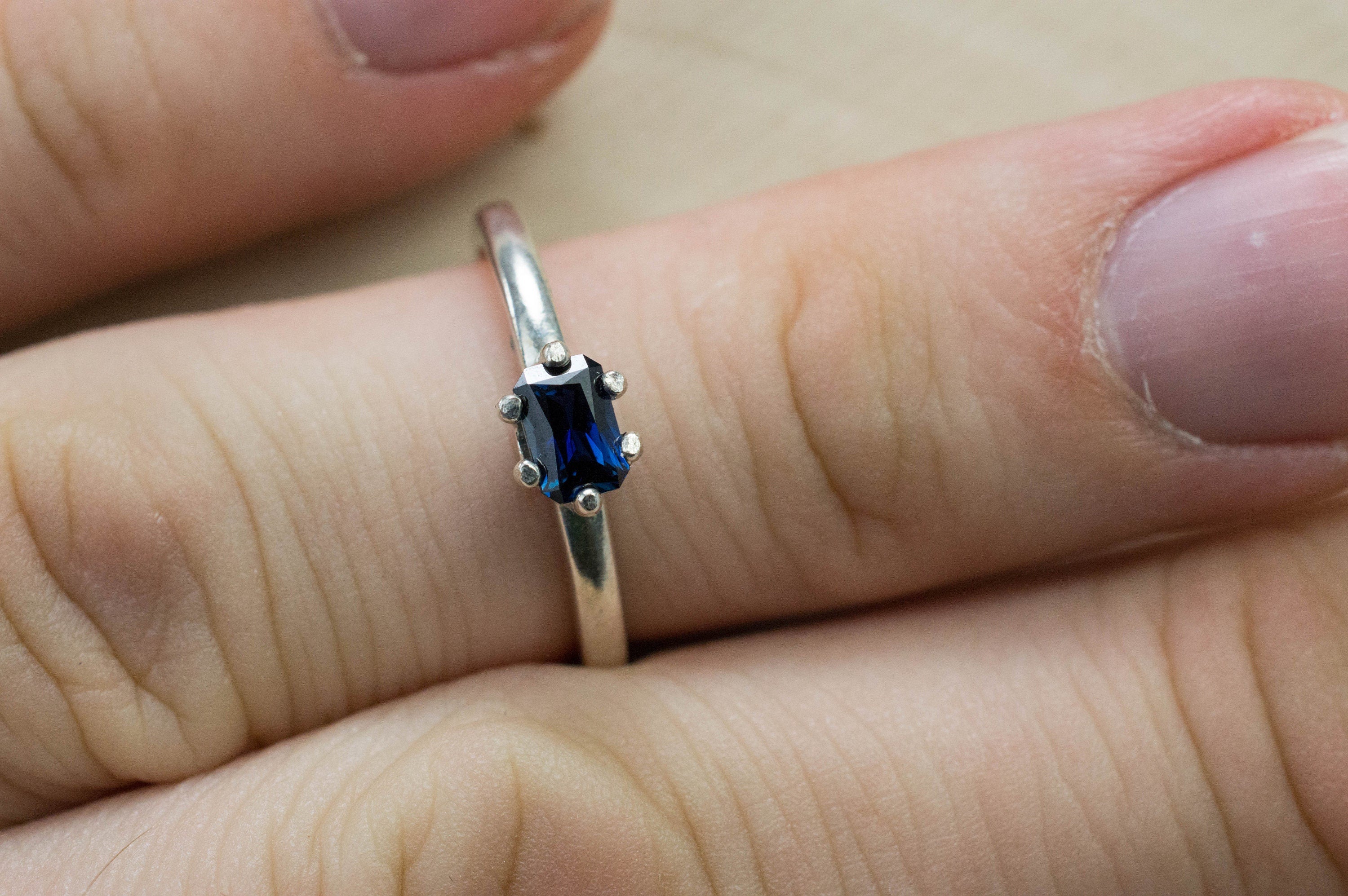 Blue Sapphire Ring, Genuine Untreated Tanzania Sapphire; 0.455cts