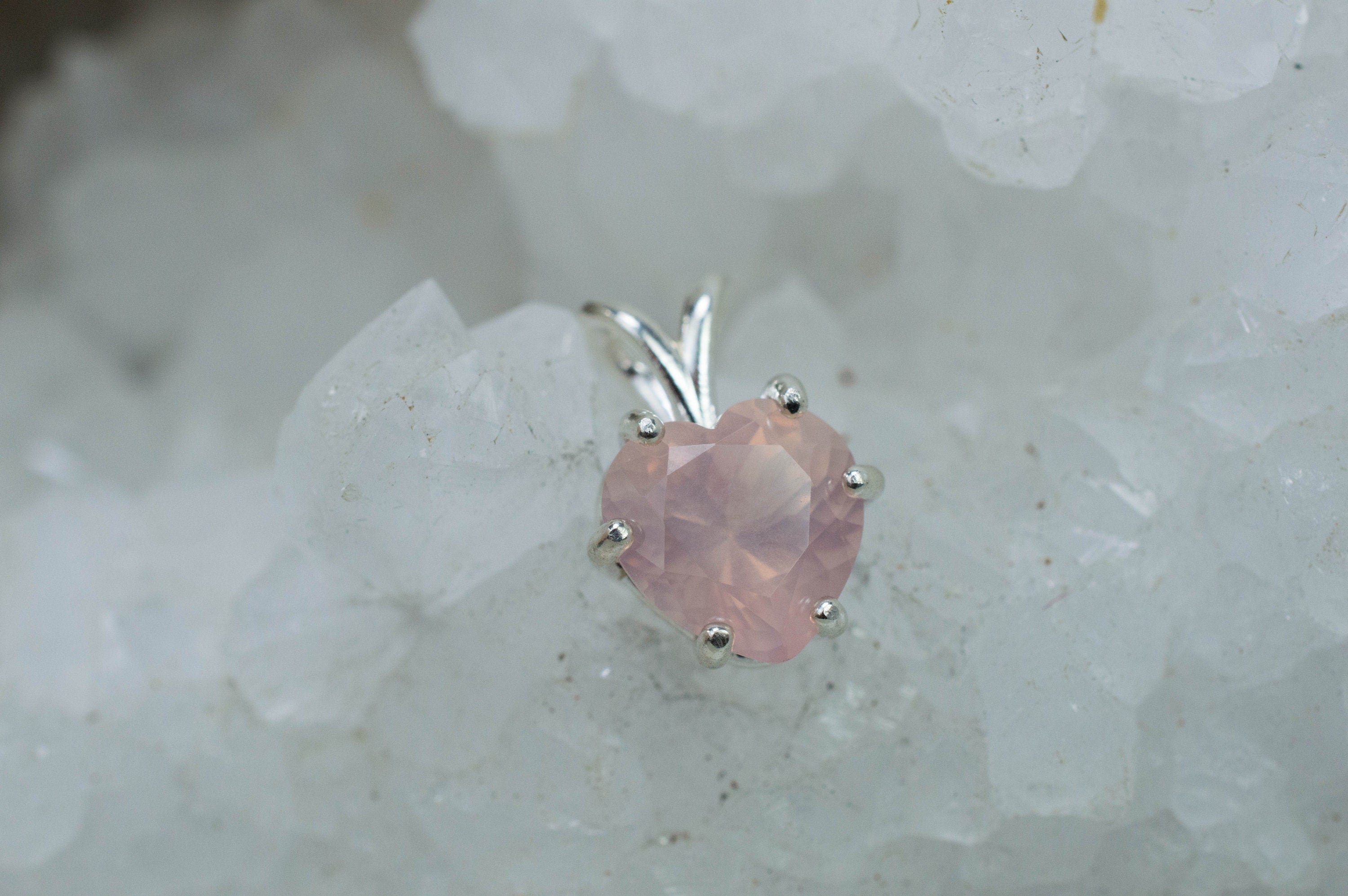 Rose Quartz Pendant; Natural Untreated Brazil Rose Quartz; 2.820cts