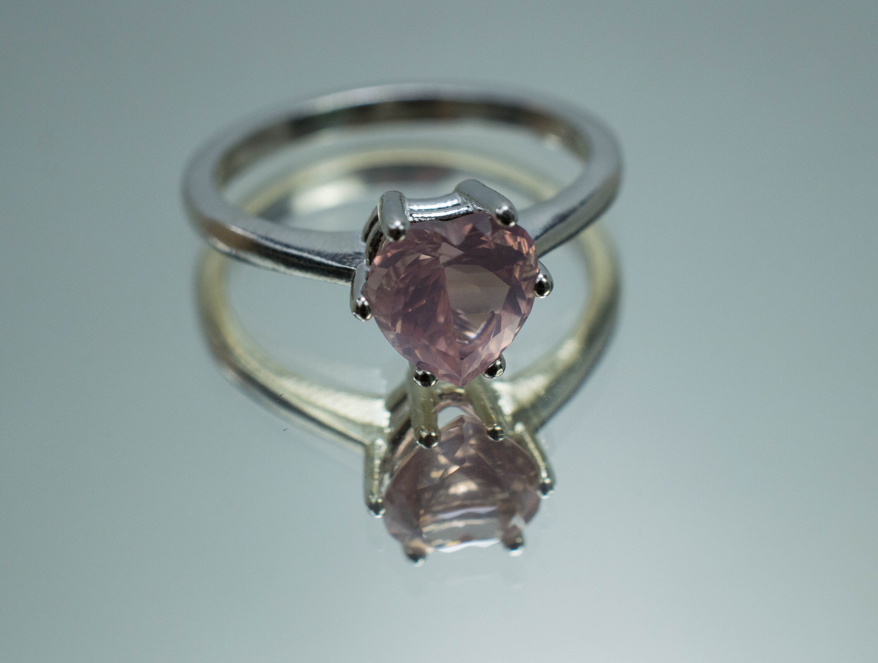 Rose Quartz Ring; Natural Untreated Brazil Quartz; 1.175cts