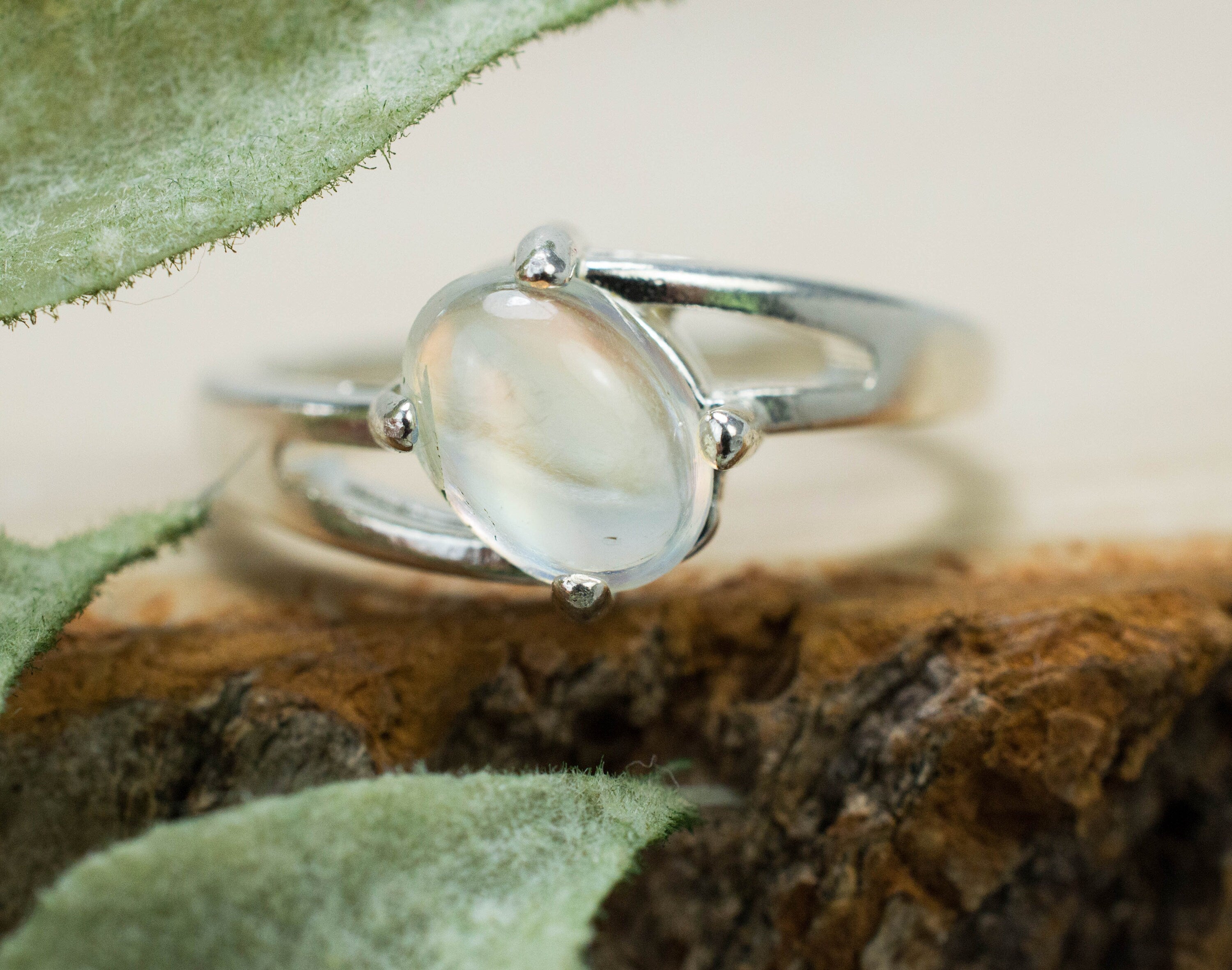 Rainbow Moonstone Ring, Natural Untreated Indian Moonstone; 1.260cts