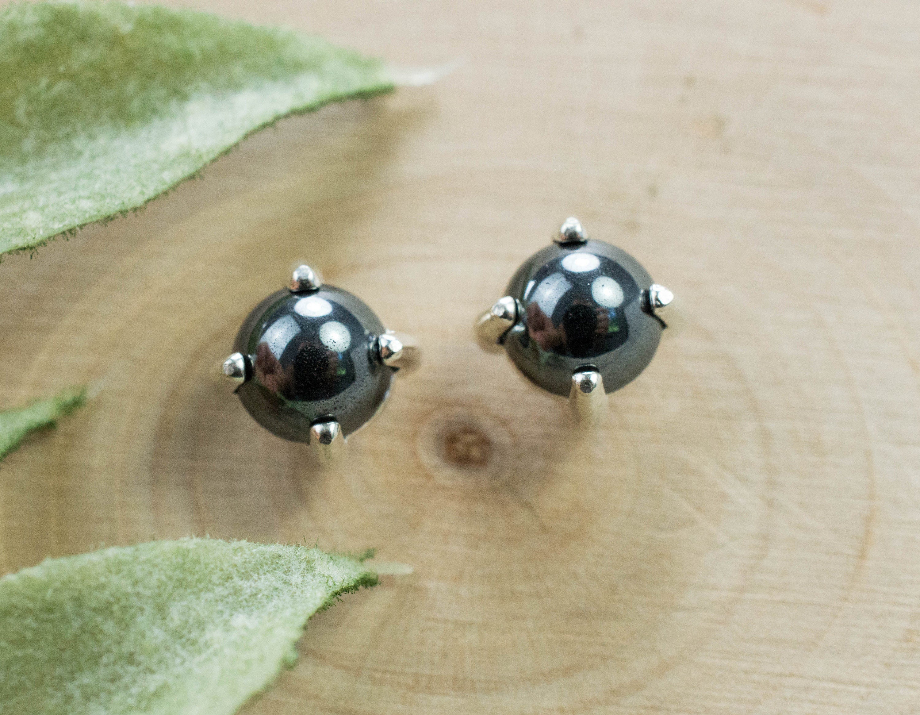 Hematite Earrings; Natural Untreated South Africa Hematite; 2.800cts