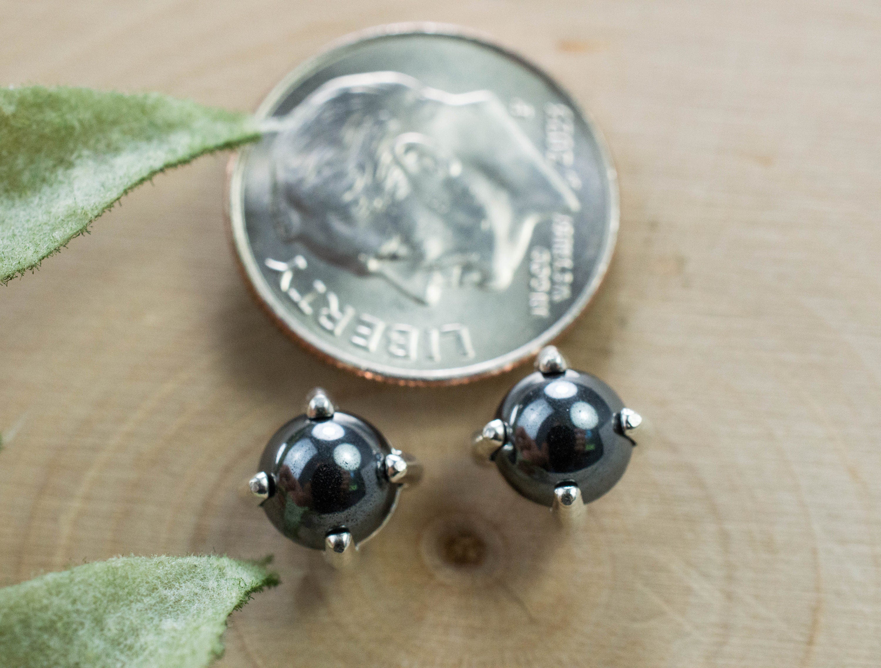 Hematite Earrings; Natural Untreated South Africa Hematite; 2.800cts