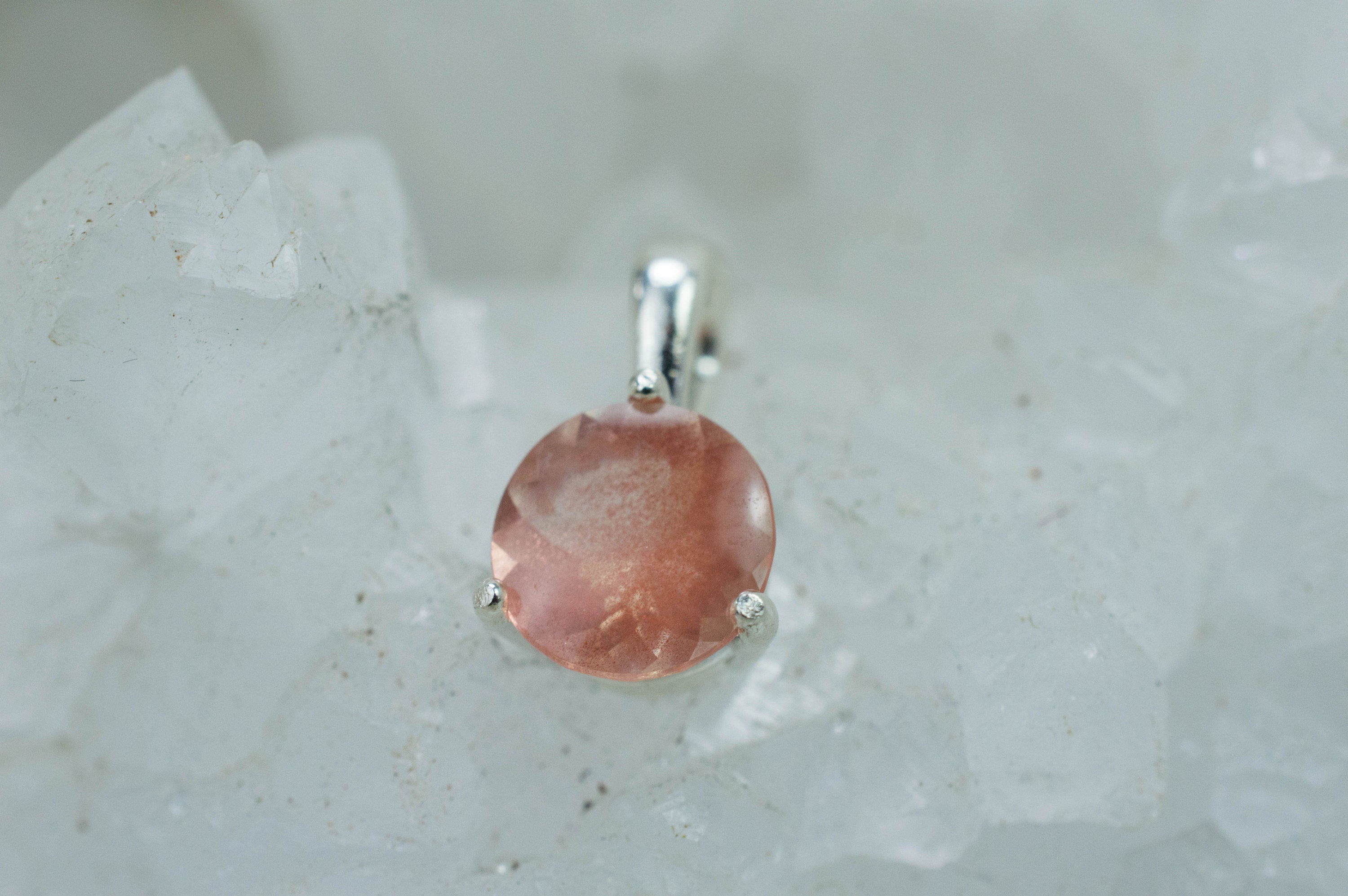 Oregon Sunstone Pendant, Natural Untreated USA Sunstone; 1.090cts