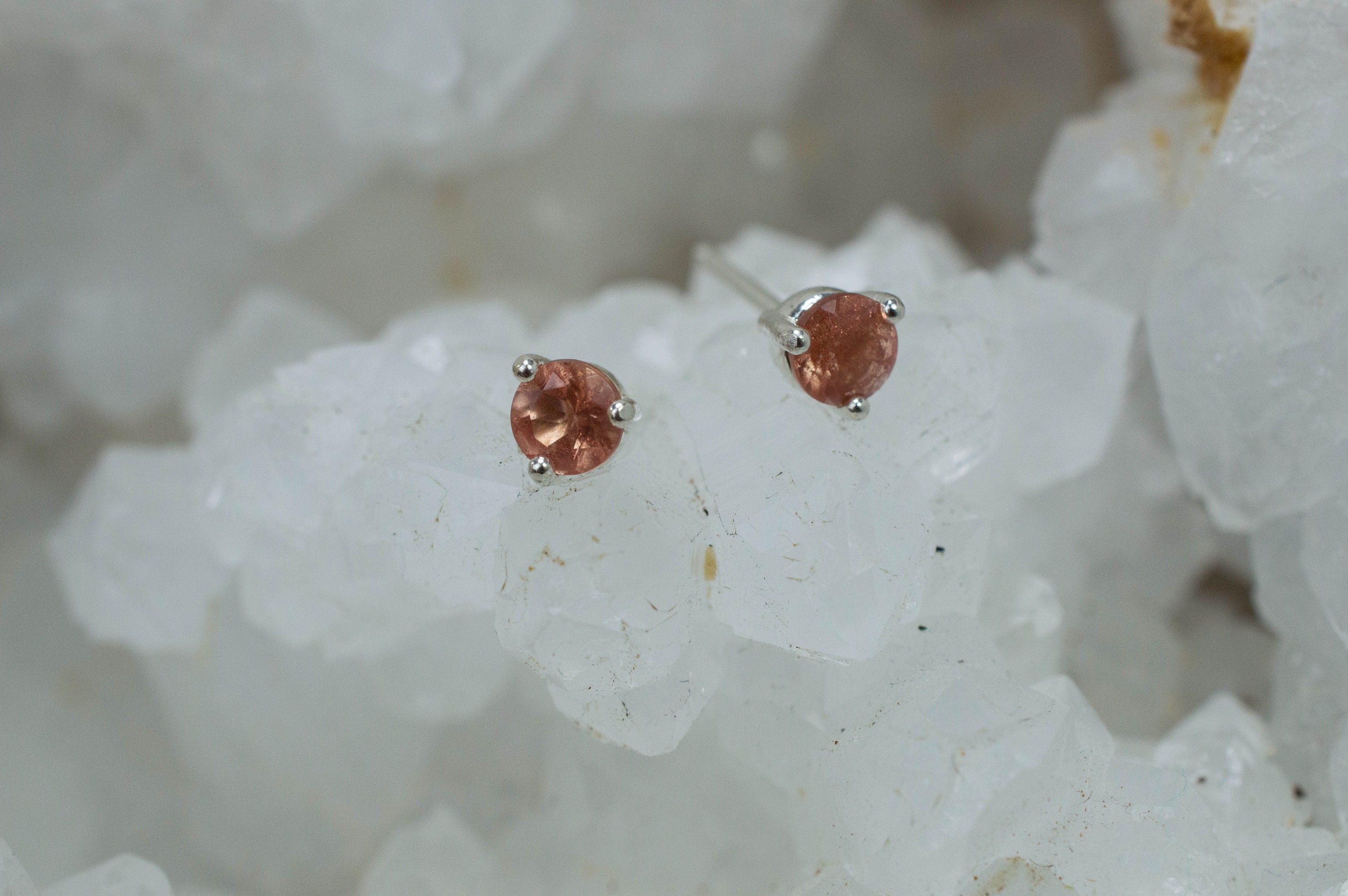 Oregon Sunstone Earrings; Natural Untreated USA Sunstone; 0.500cts