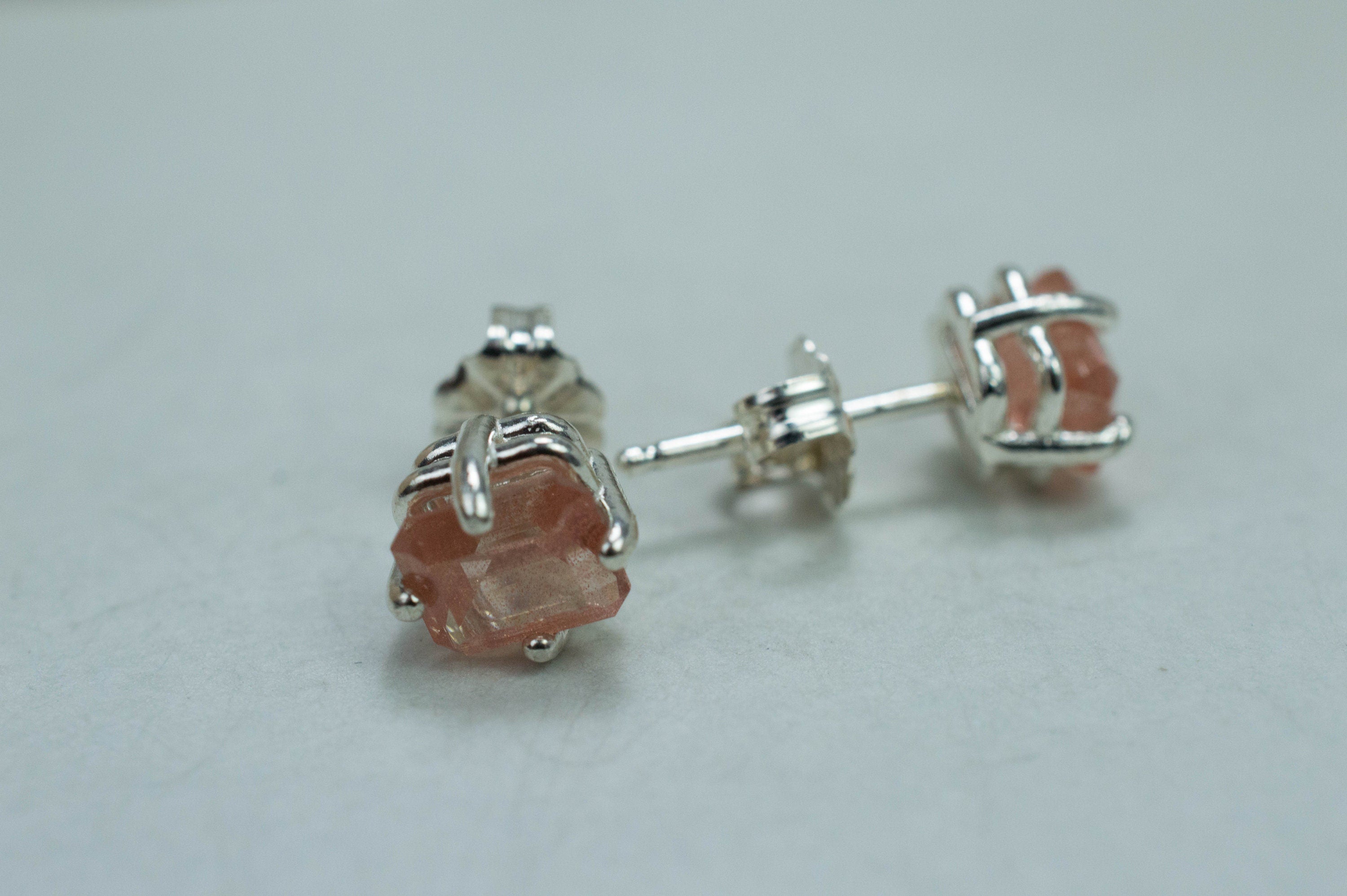 Oregon Sunstone Earrings; Natural Untreated USA Sunstone; 1.440cts