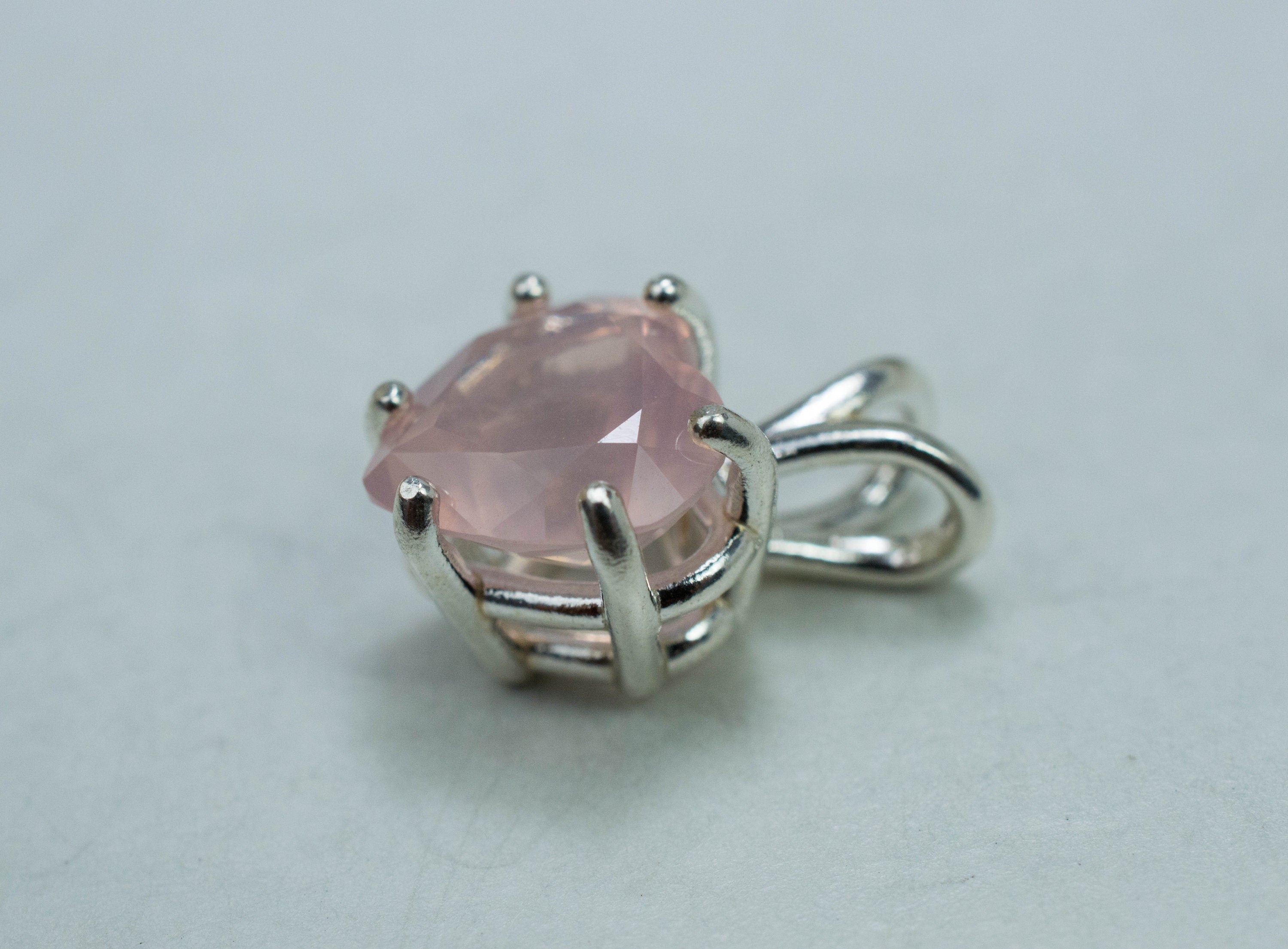 Rose Quartz Pendant; Natural Untreated Brazil Rose Quartz; 2.820cts