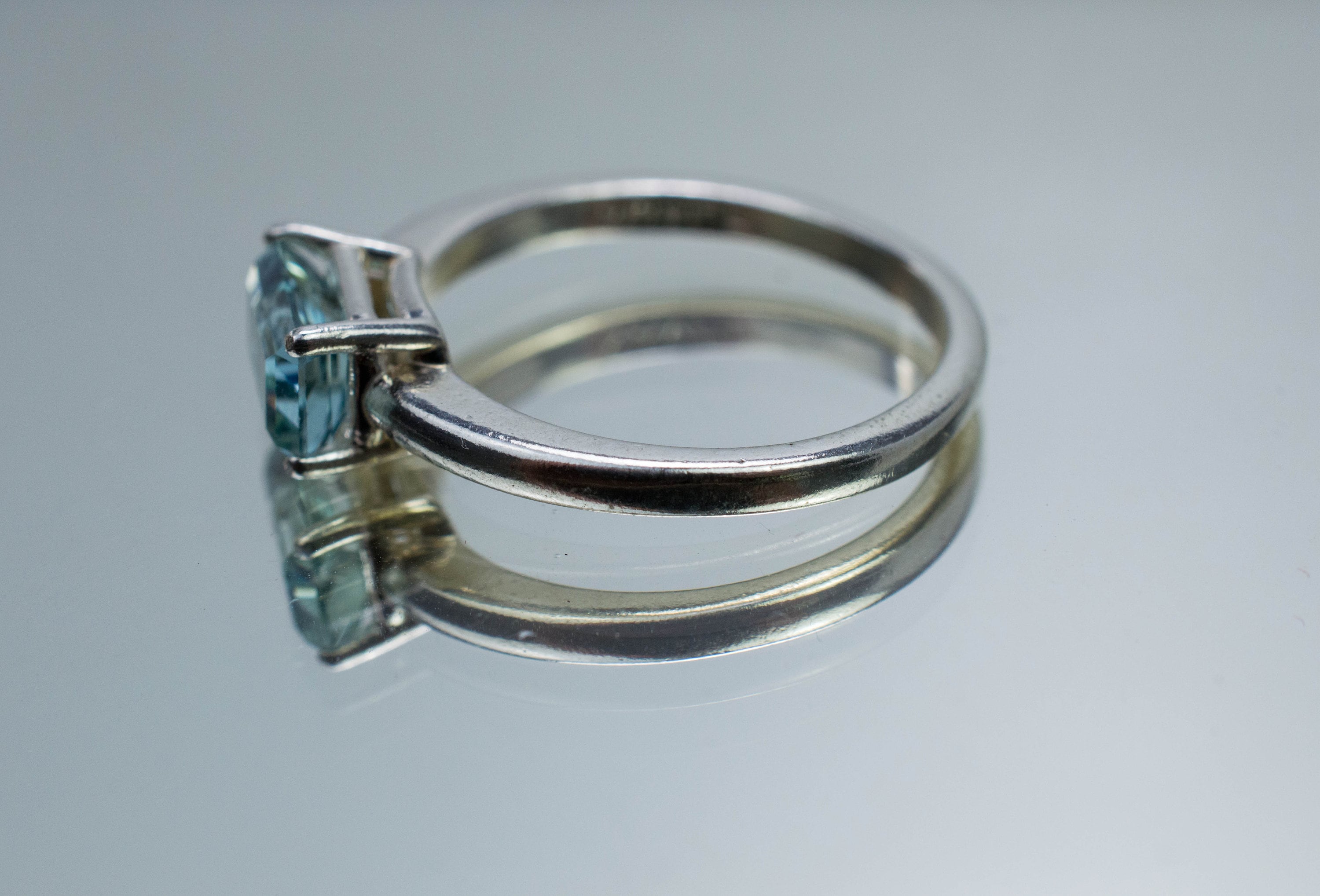 Aquamarine Ring, Genuine Untreated Nigeria Aquamarine; 0.970cts