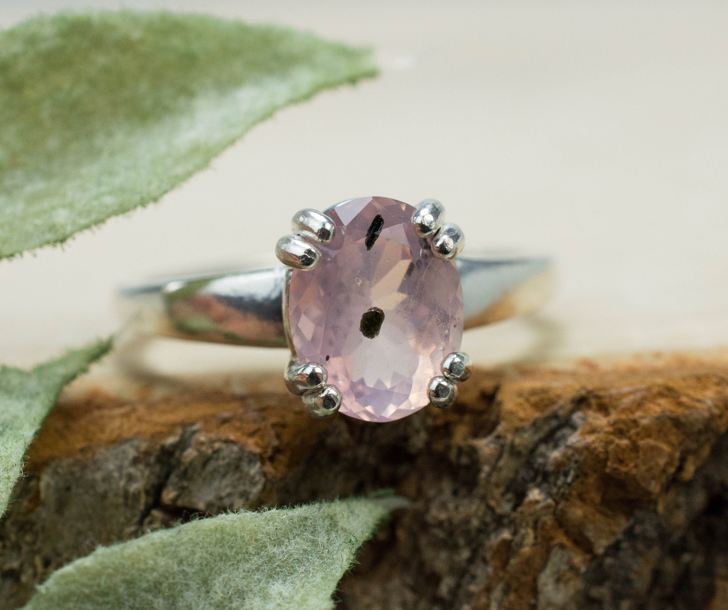 Rose Quartz Ring; Natural Untreated Tanzania Diopside Quartz; 1.550cts