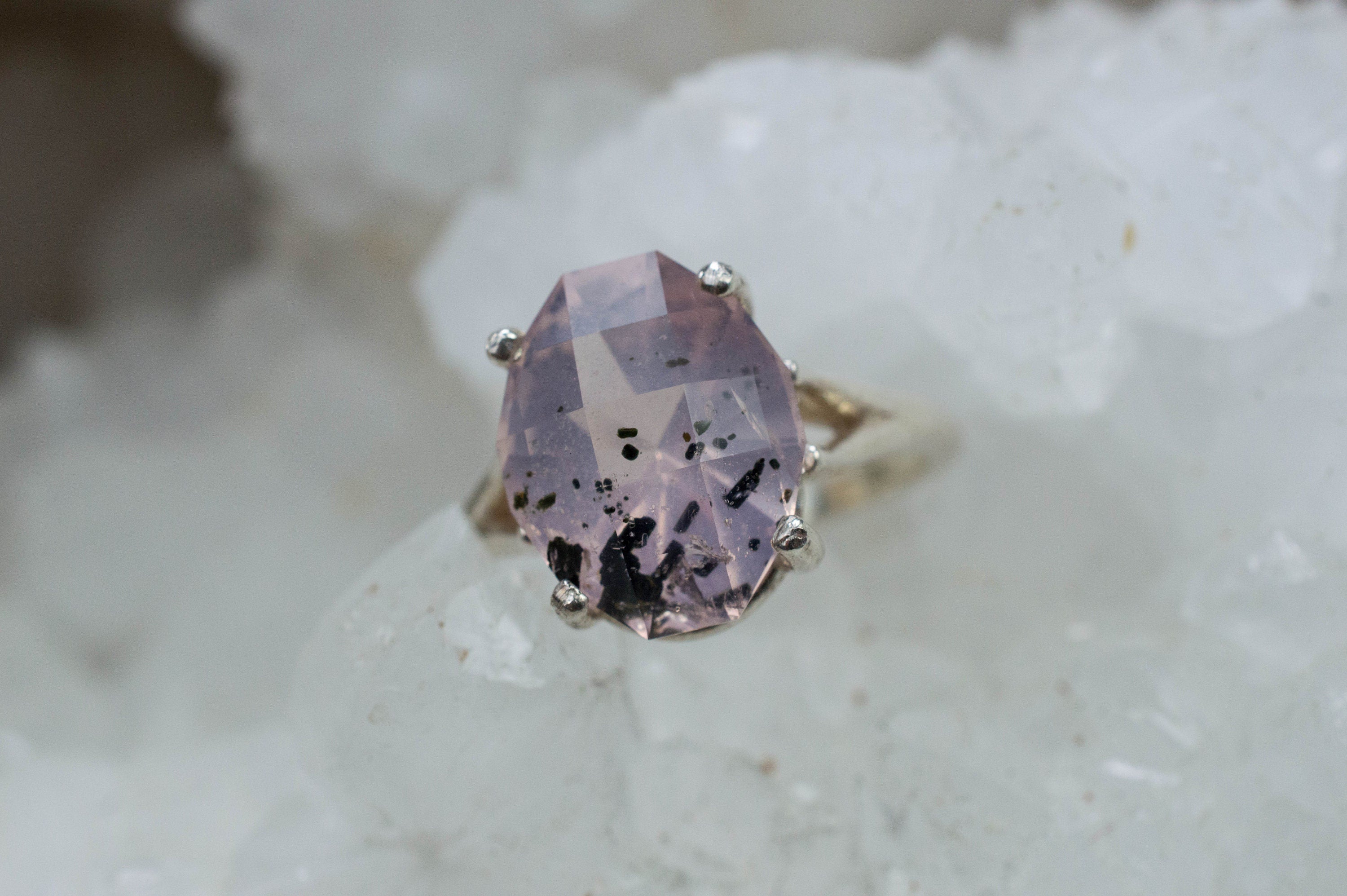 Rose Quartz Ring; Natural Untreated Tanzania Diopside Quartz; 4.950cts