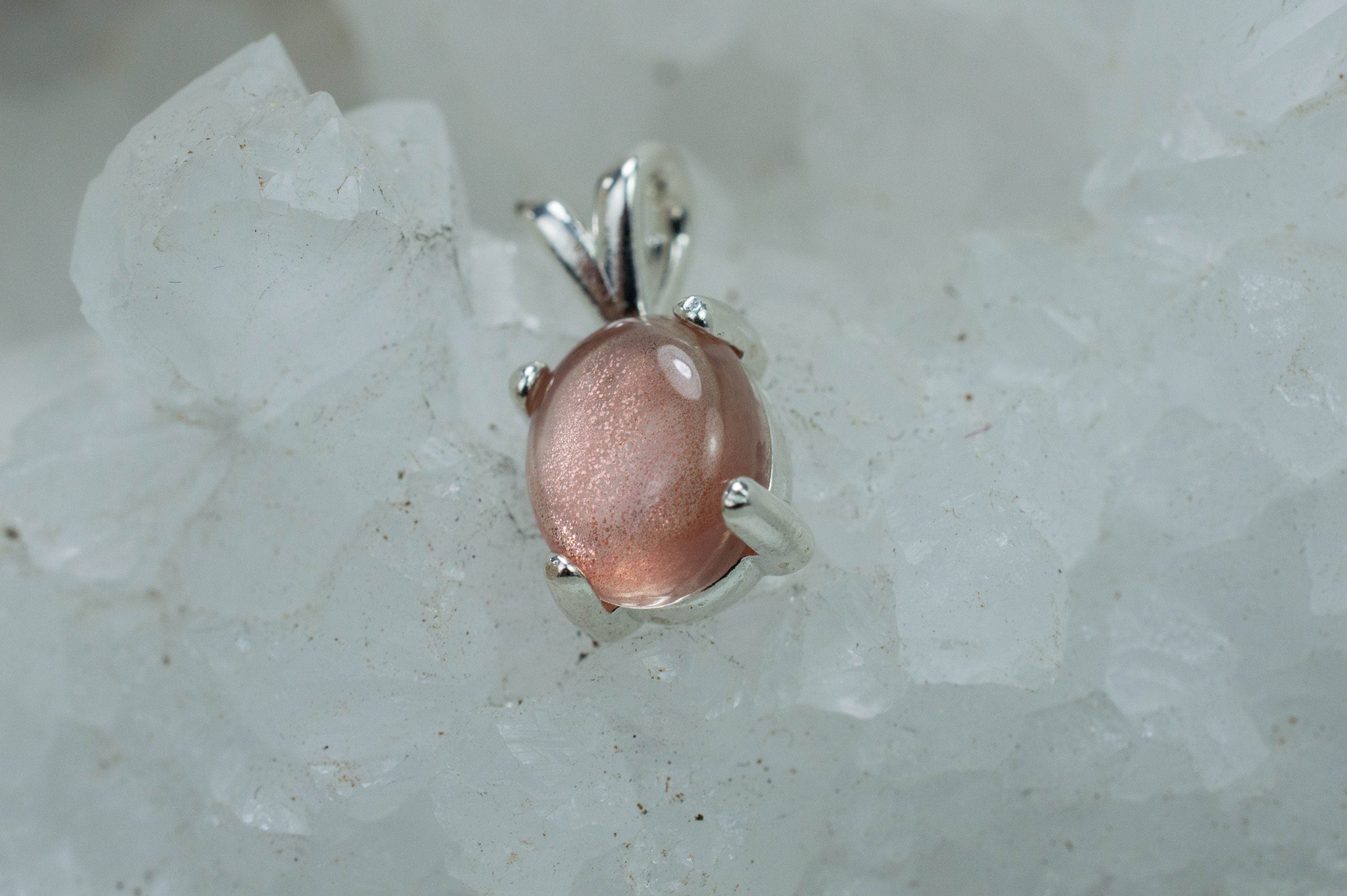 Oregon Sunstone Pendant, Natural Untreated USA Sunstone; 2.250cts