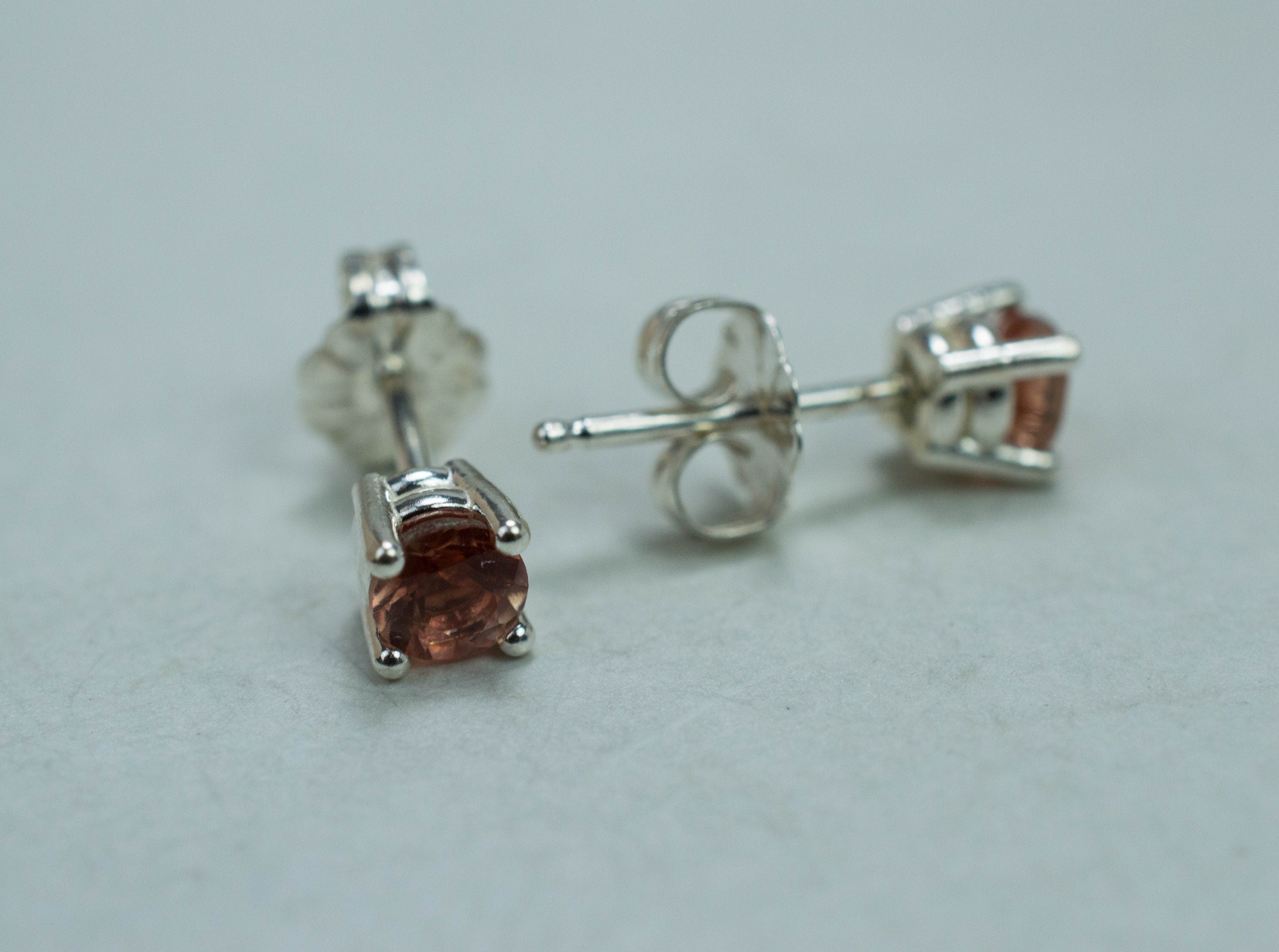 Oregon Sunstone Earrings; Natural Untreated USA Sunstone; 0.565cts