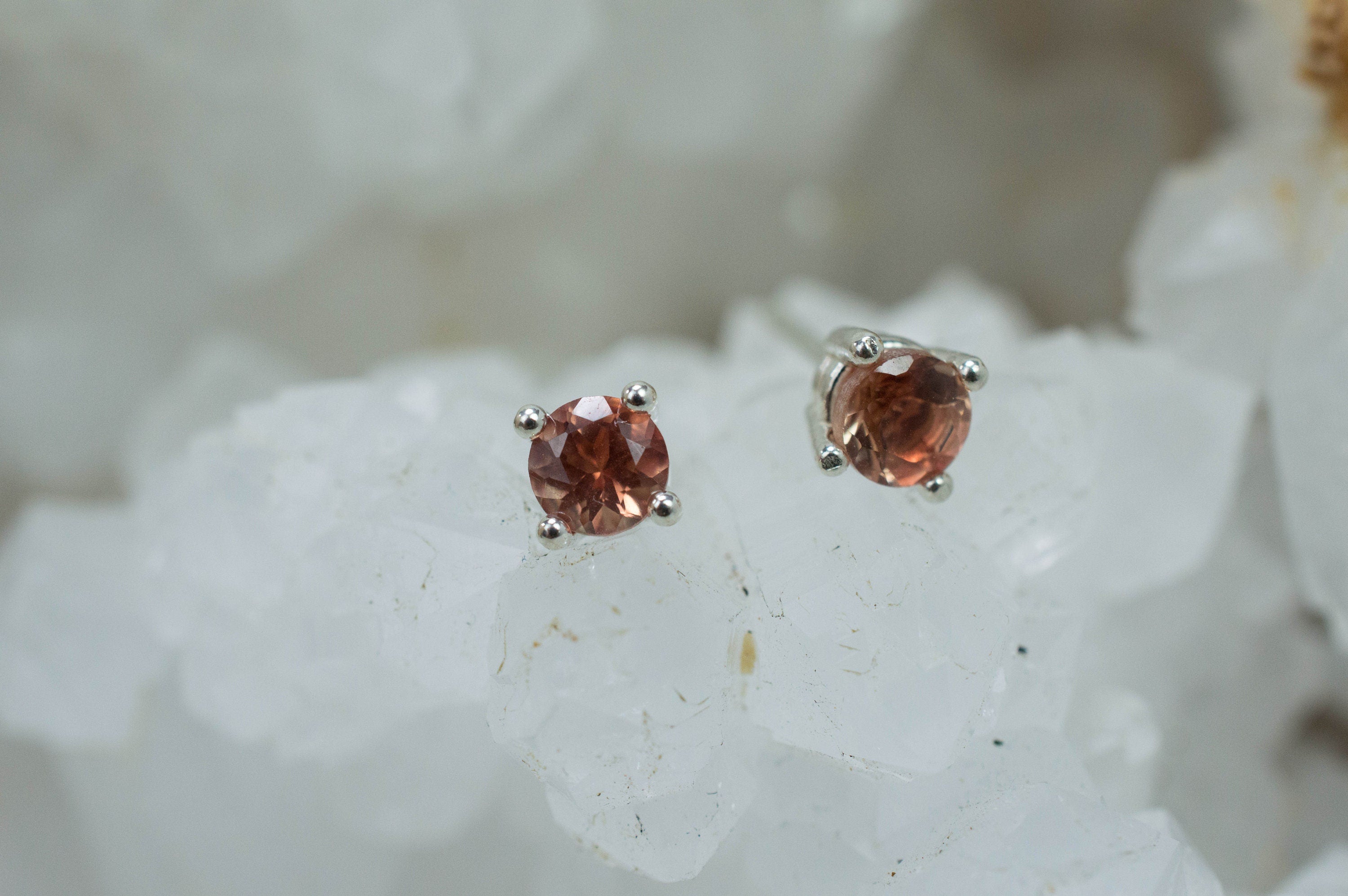 Oregon Sunstone Earrings; Natural Untreated USA Sunstone; 0.565cts