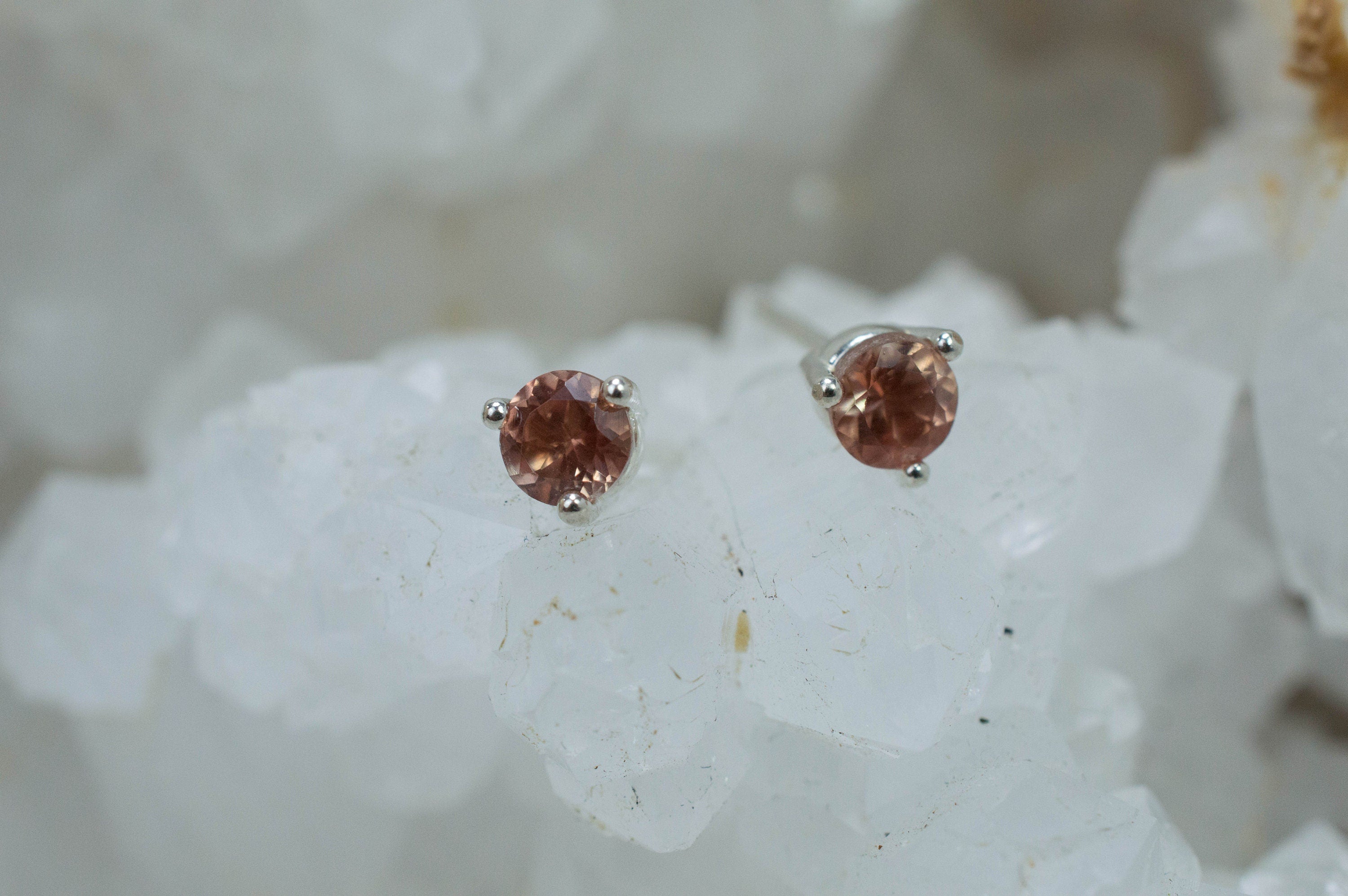 Oregon Sunstone Earrings; Natural Untreated USA Sunstone; 0.575cts