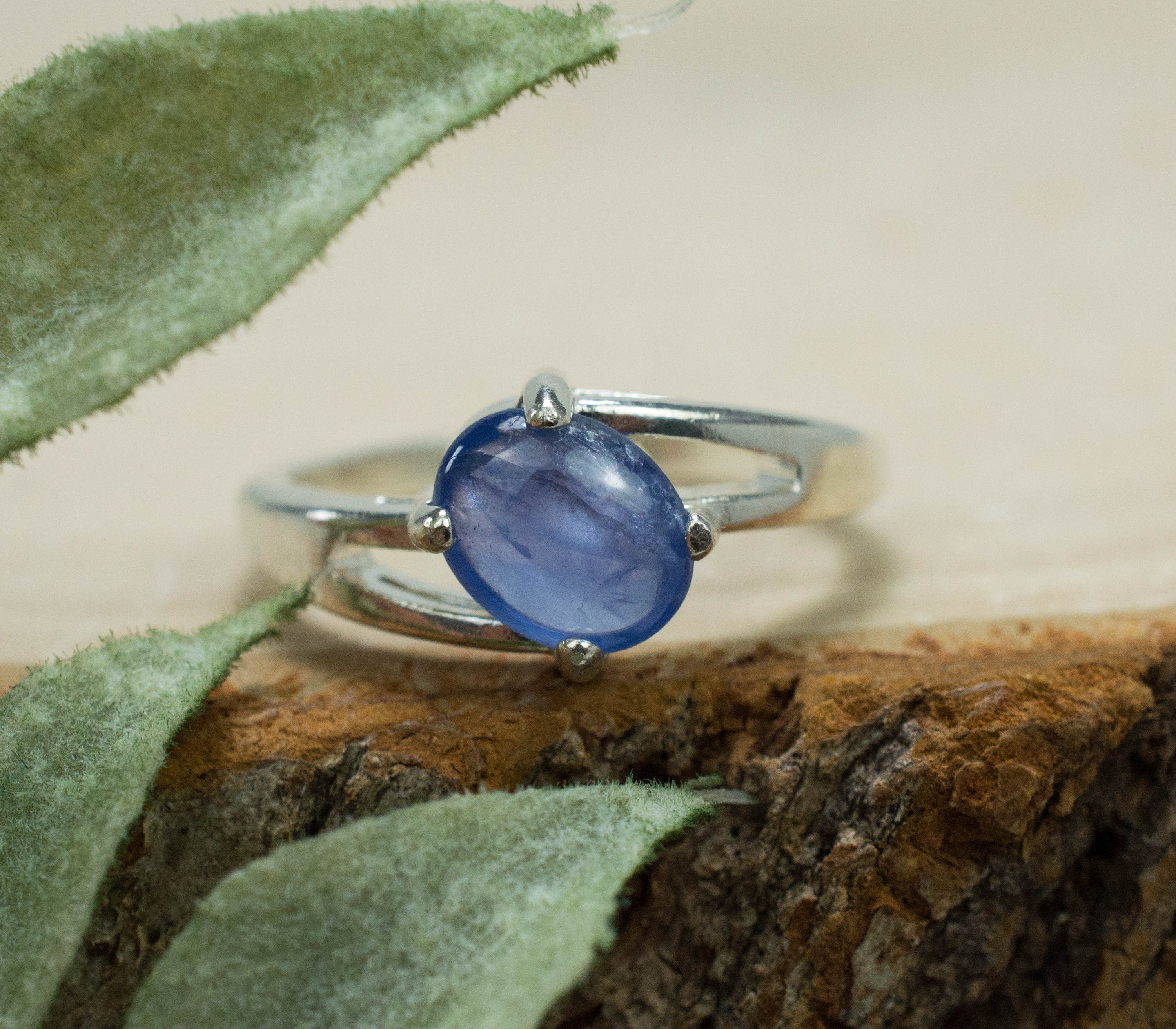 Star Sapphire Ring; Genuine Untreated Sri Lanka Blue Star Sapphire; 1.475cts