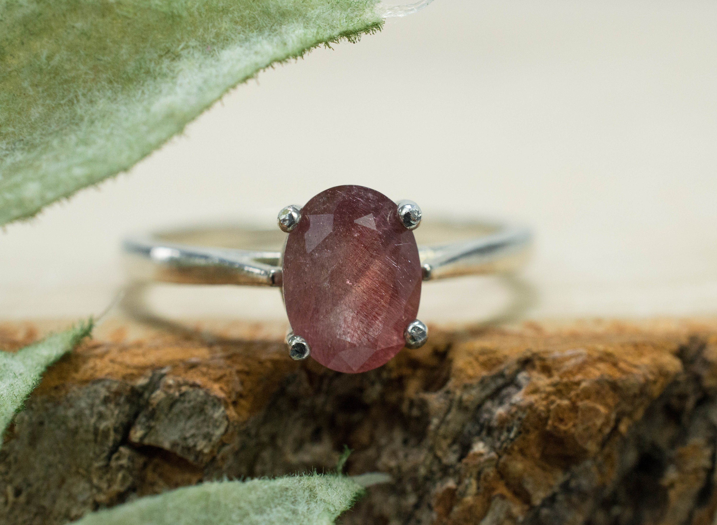 Strawberry Quartz Ring; Natural Untreated Mexico Quartz; 1.080cts