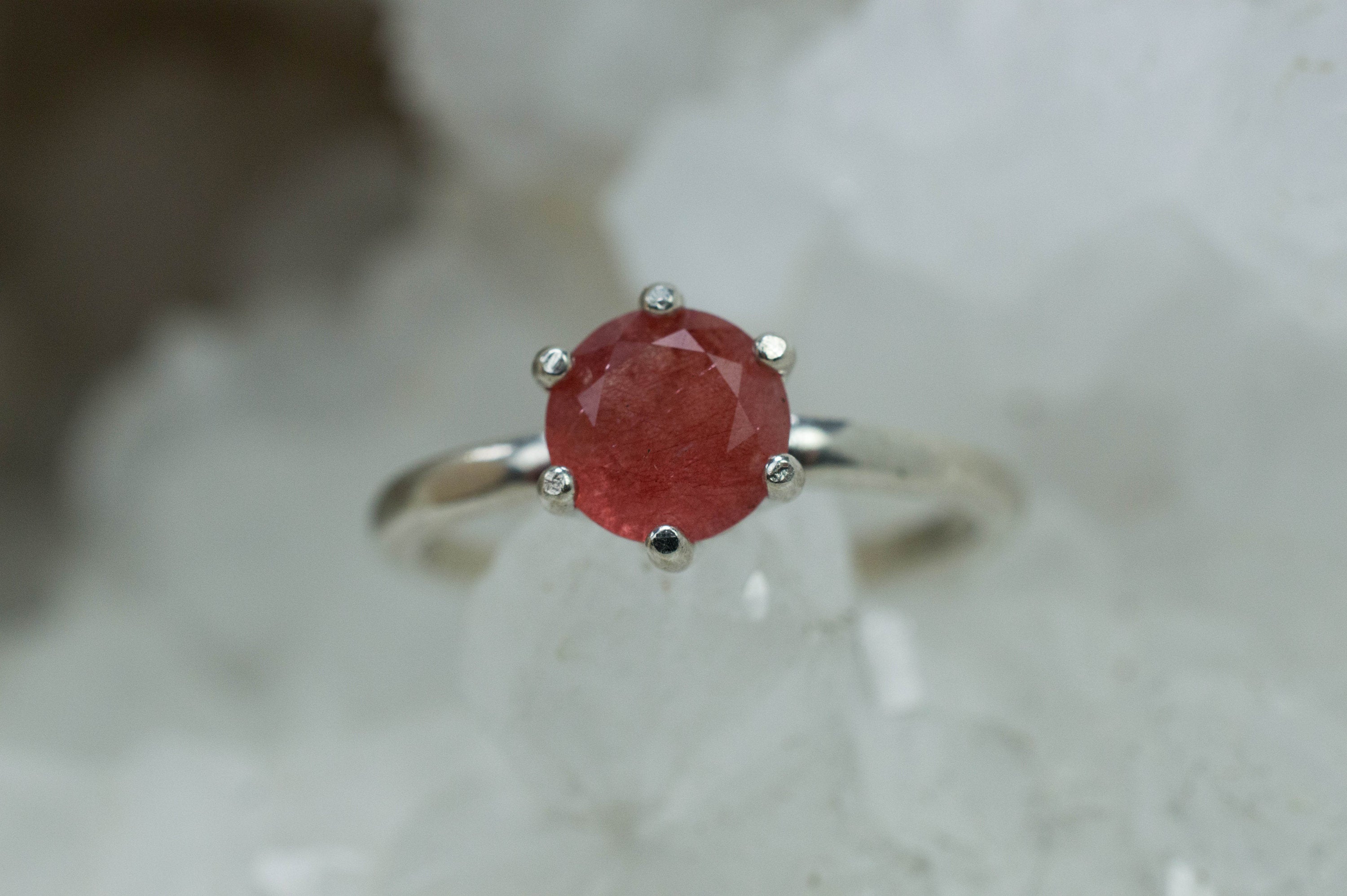 Strawberry Quartz Ring; Natural Untreated Mexico Quartz; 1.025cts