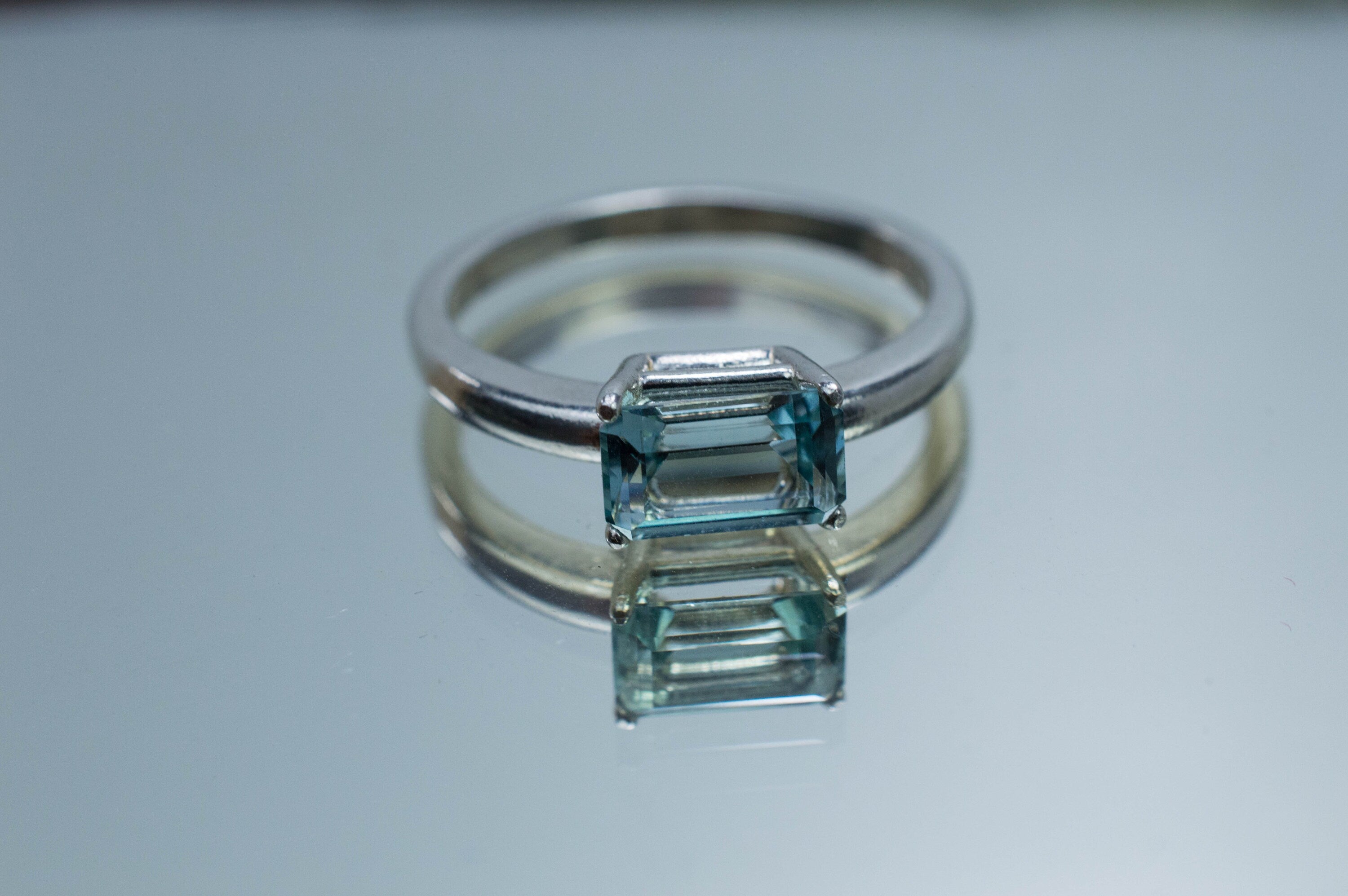 Aquamarine Ring, Genuine Untreated Nigeria Aquamarine; 0.970cts