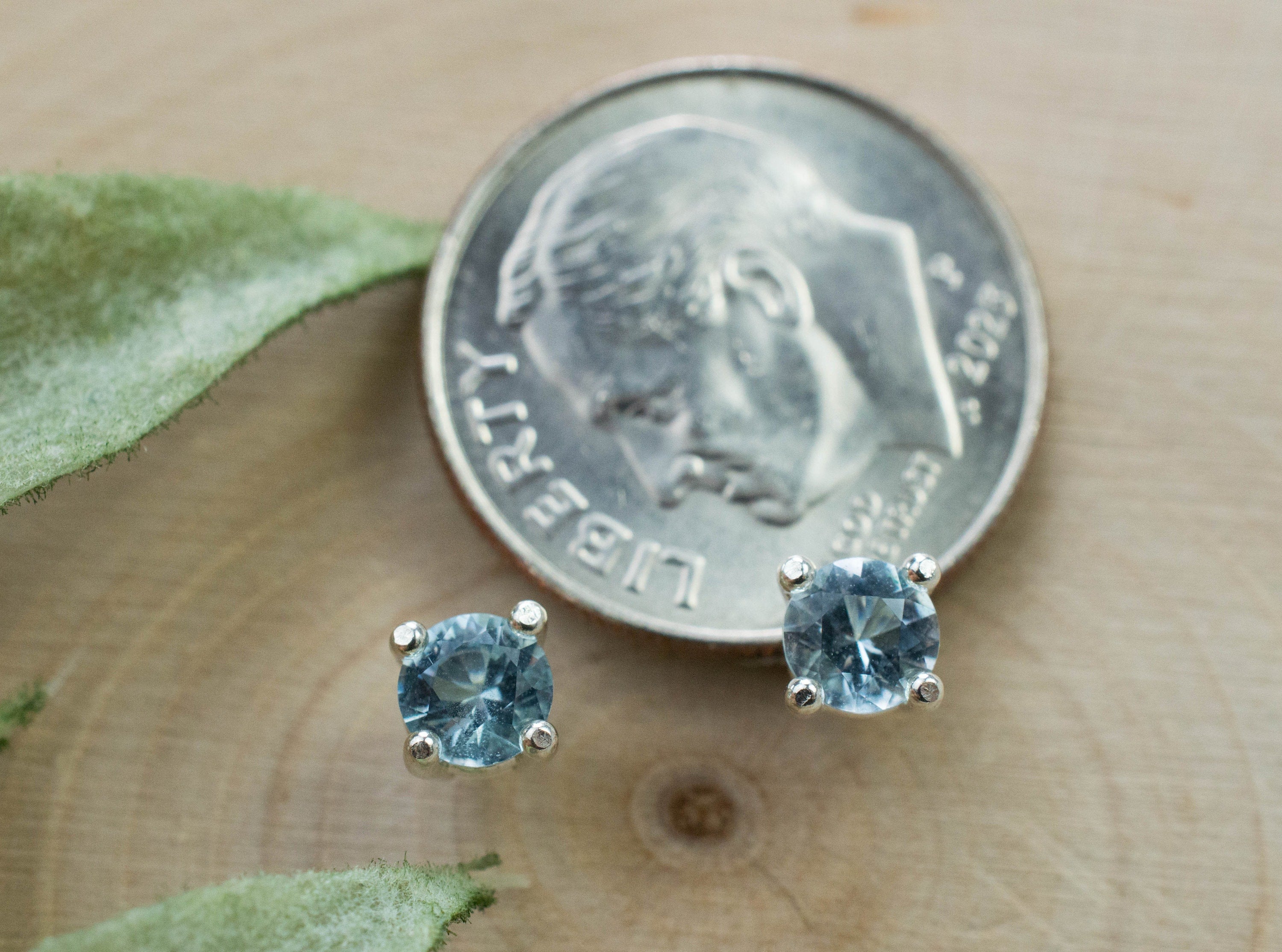 Aquamarine Earrings; Natural Untreated Brazilian Aquamarine; 0.460cts