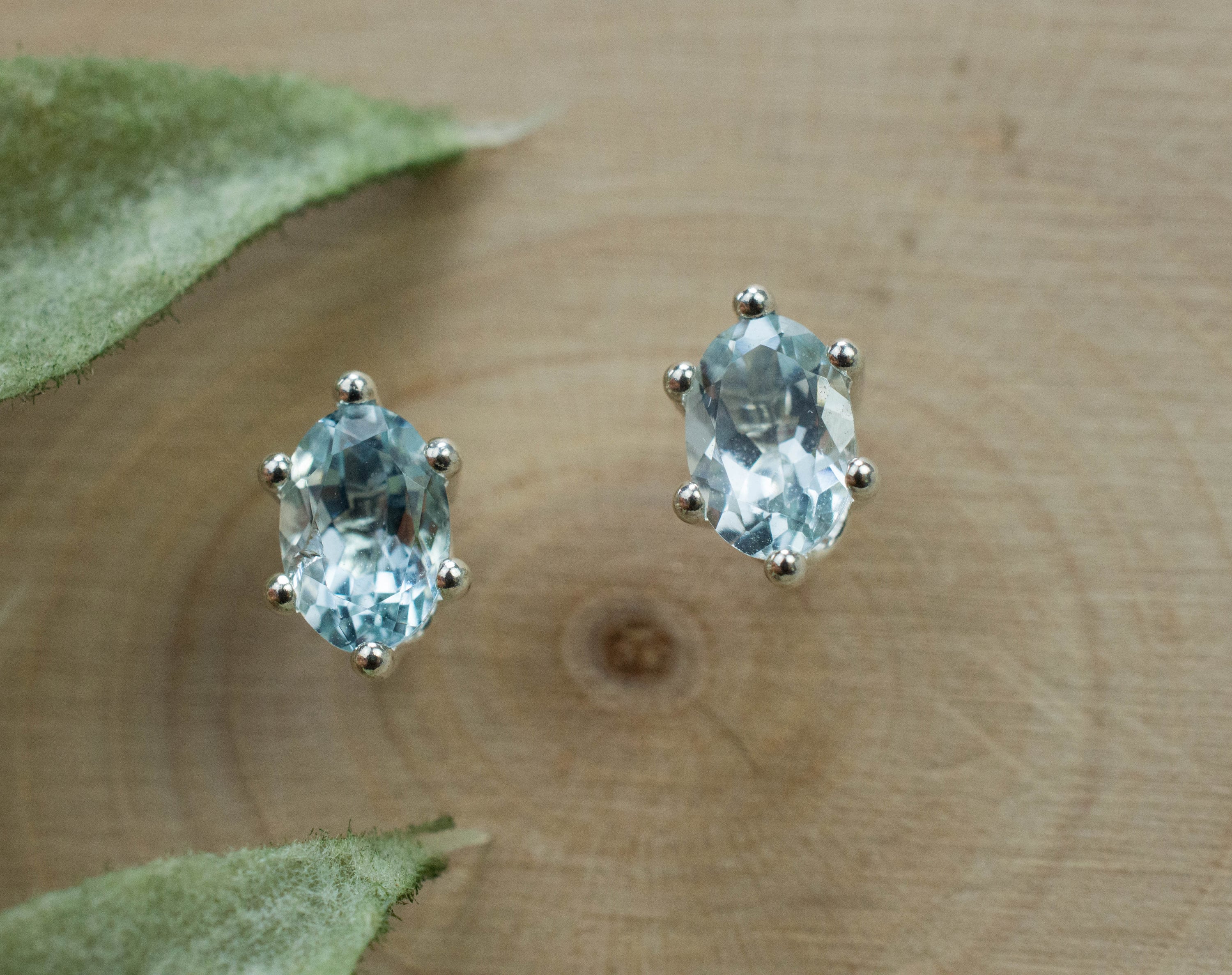 Aquamarine Earrings; Natural Untreated Brazilian Aquamarine; 0.905cts