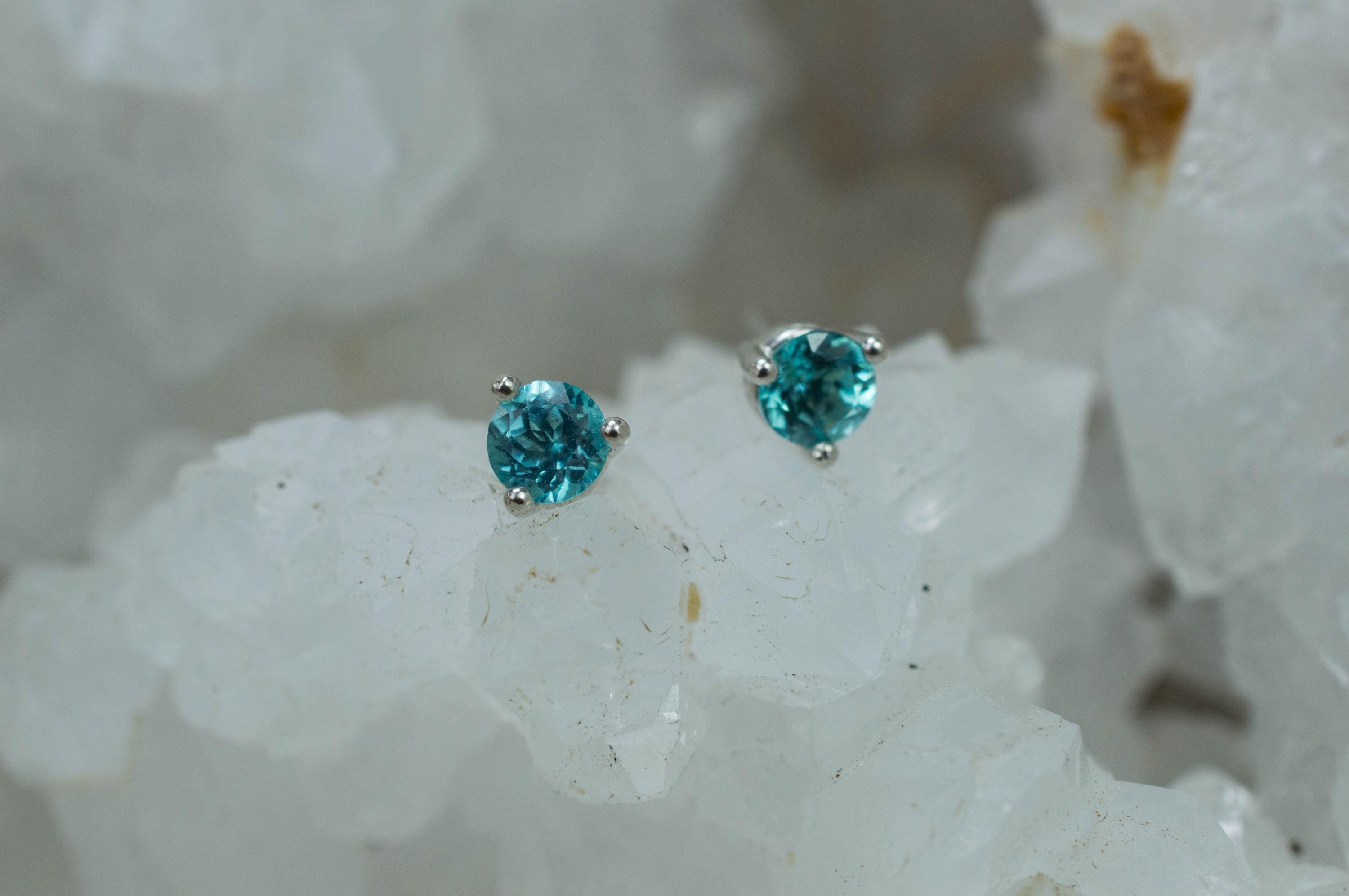 Blue Apatite Earrings; Natural Untreated Brazilian Apatite; 0.580cts